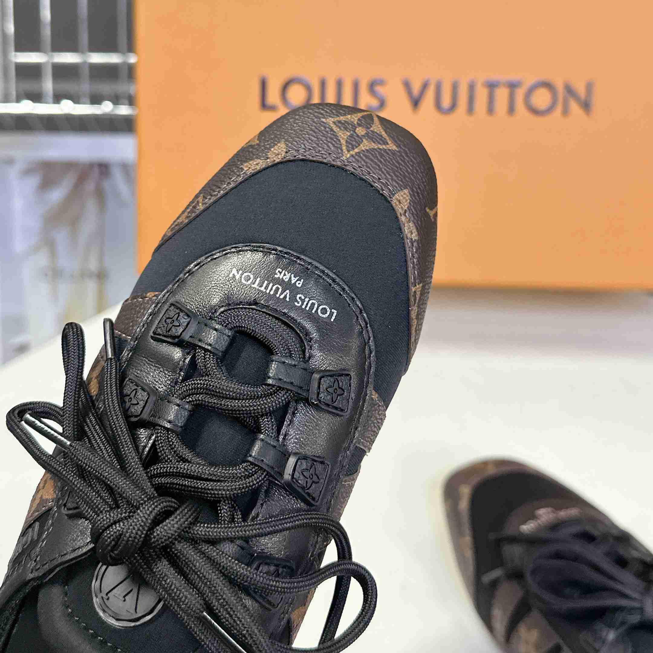 Louis Vuitton LV Sneakerina   1AHNDI - DopestKickz