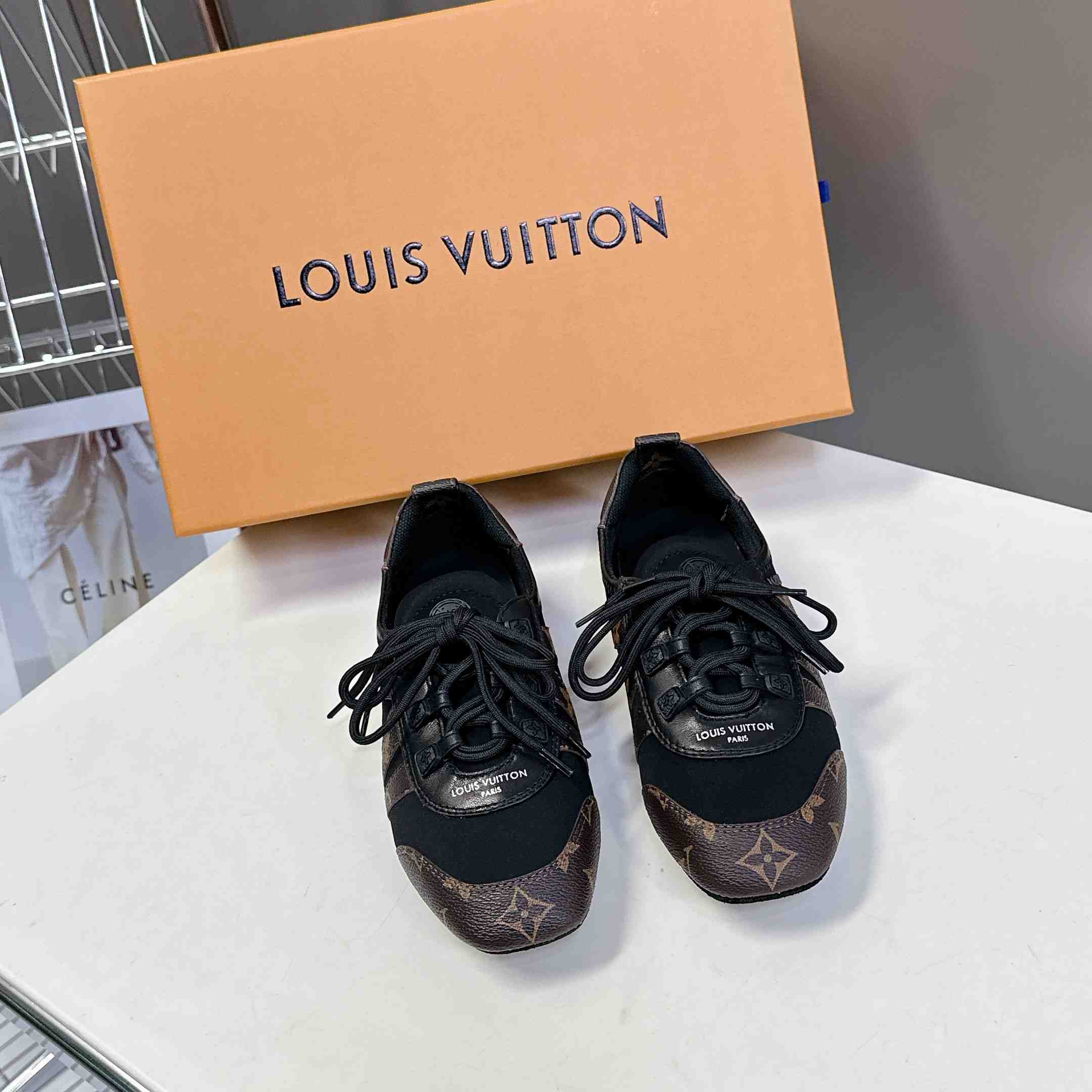 Louis Vuitton LV Sneakerina   1AHNDI - DopestKickz