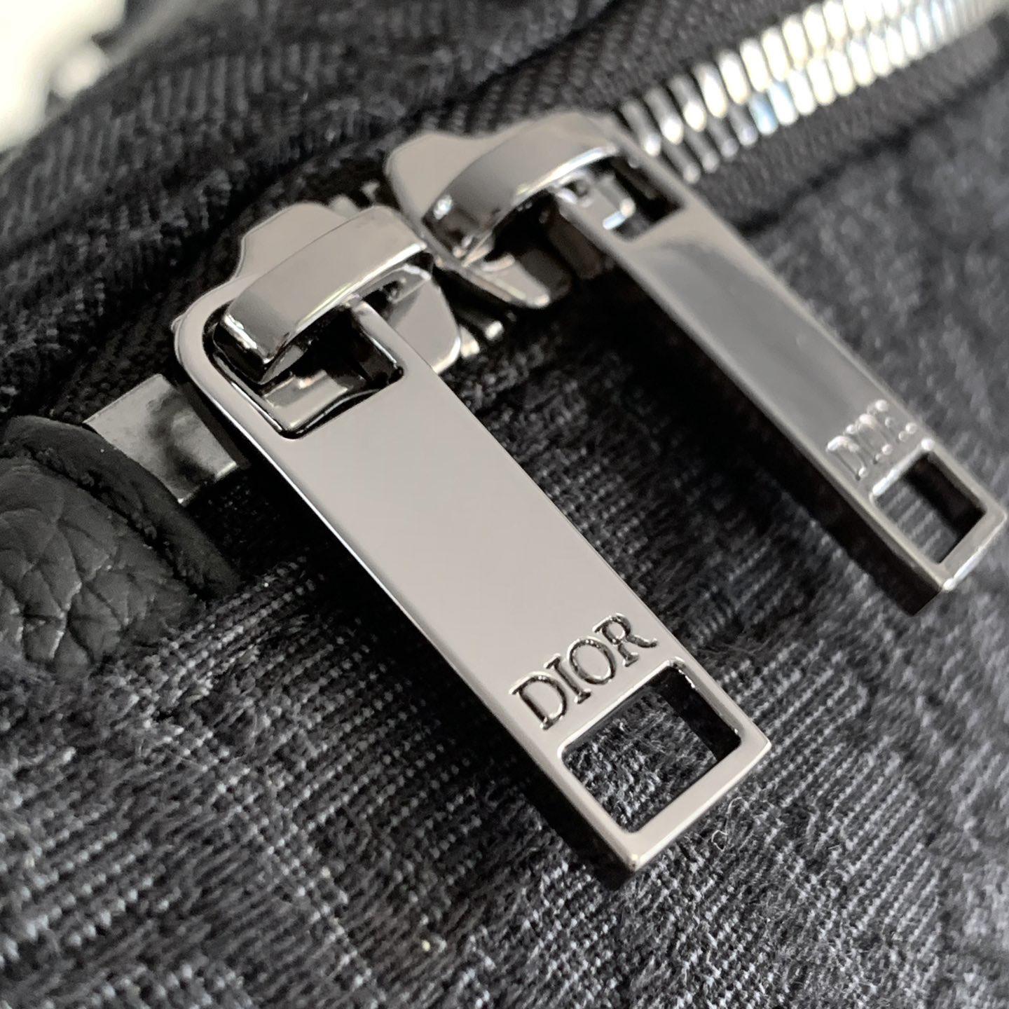 Dior 8 Belt Bag  - DopestKickz