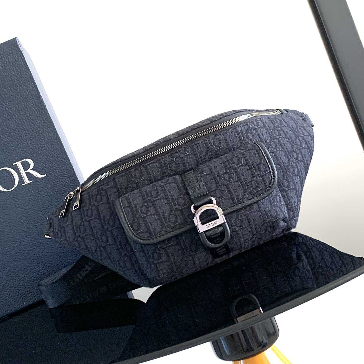 Dior 8 Belt Bag  - DopestKickz