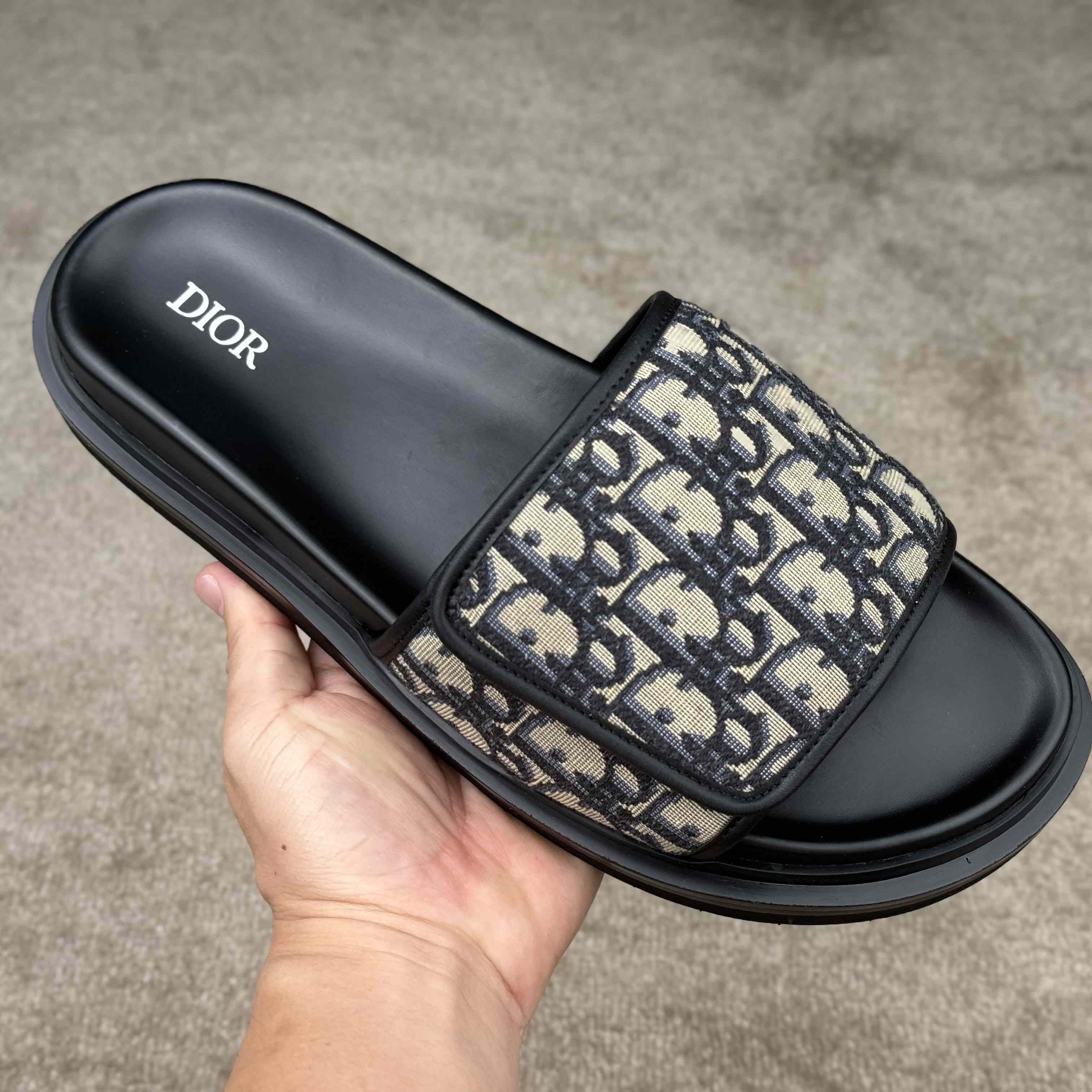 Dior Aqua Sandal  - DopestKickz