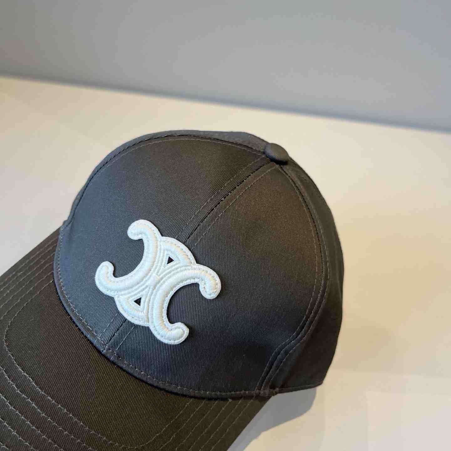 Celine Cap - DopestKickz