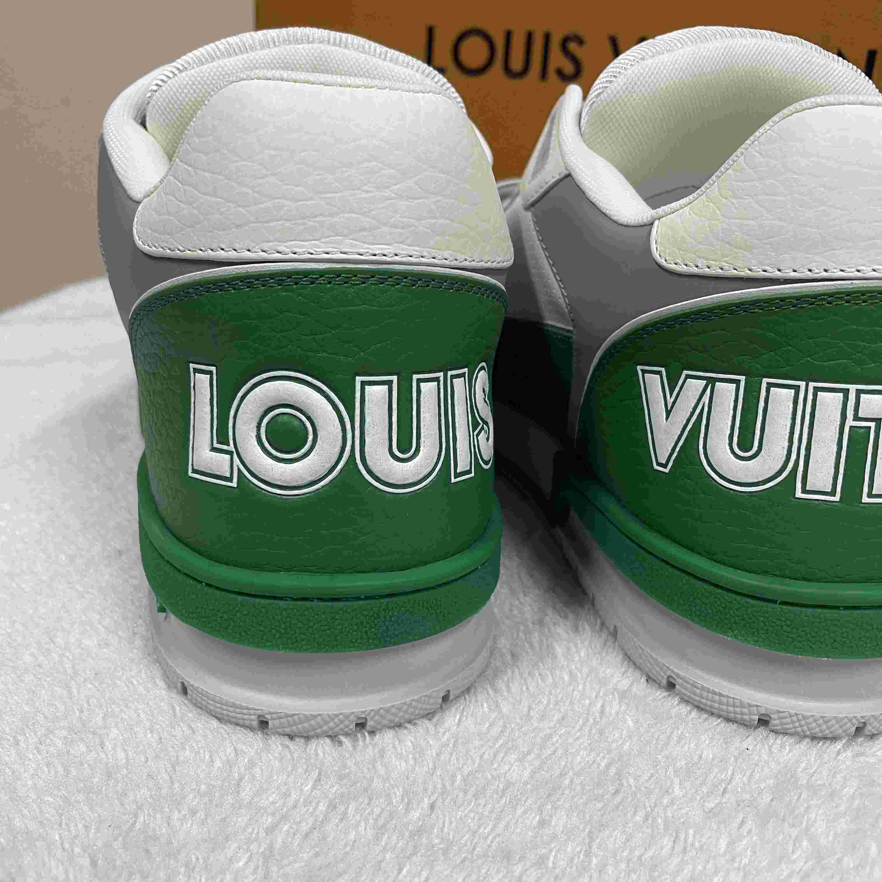 LV Trainer Sneaker 1AHTCZ  - DopestKickz