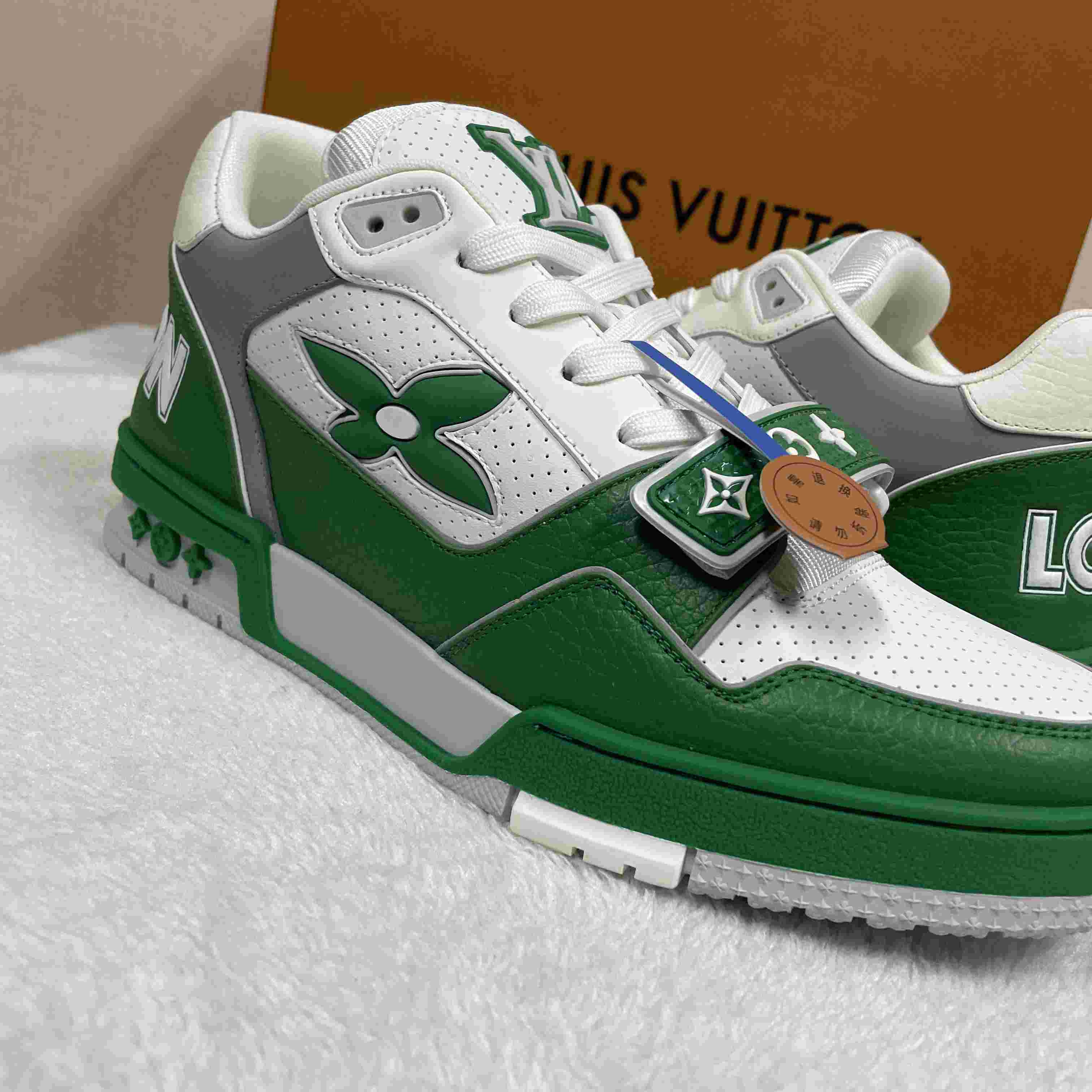 LV Trainer Sneaker 1AHTCZ  - DopestKickz