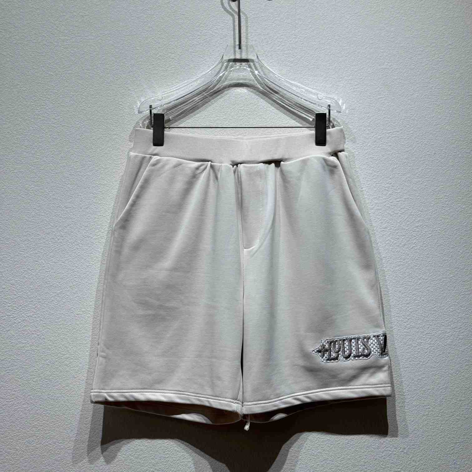Louis Vuitton Embellished Shorts   1AHW36 - DopestKickz