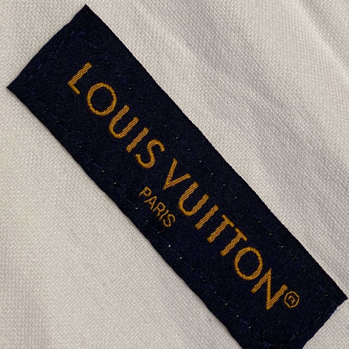 Louis Vuitton Embellished Long-Sleeved Cotton Shirt   1AGTQ7 - DopestKickz