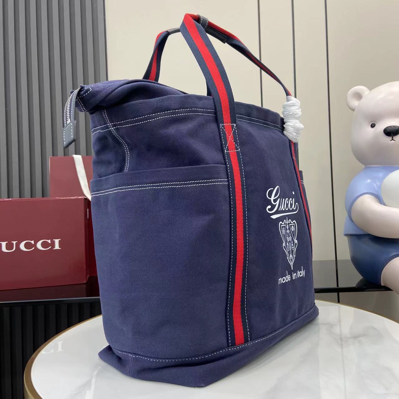 Gucci Printed Canvas Large Tote Bag - DopestKickz