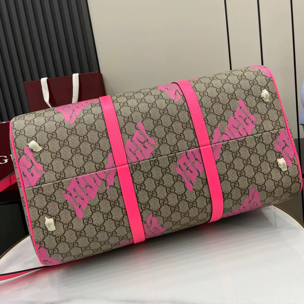 Gucci Medium Duffle Bag With Print - DopestKickz