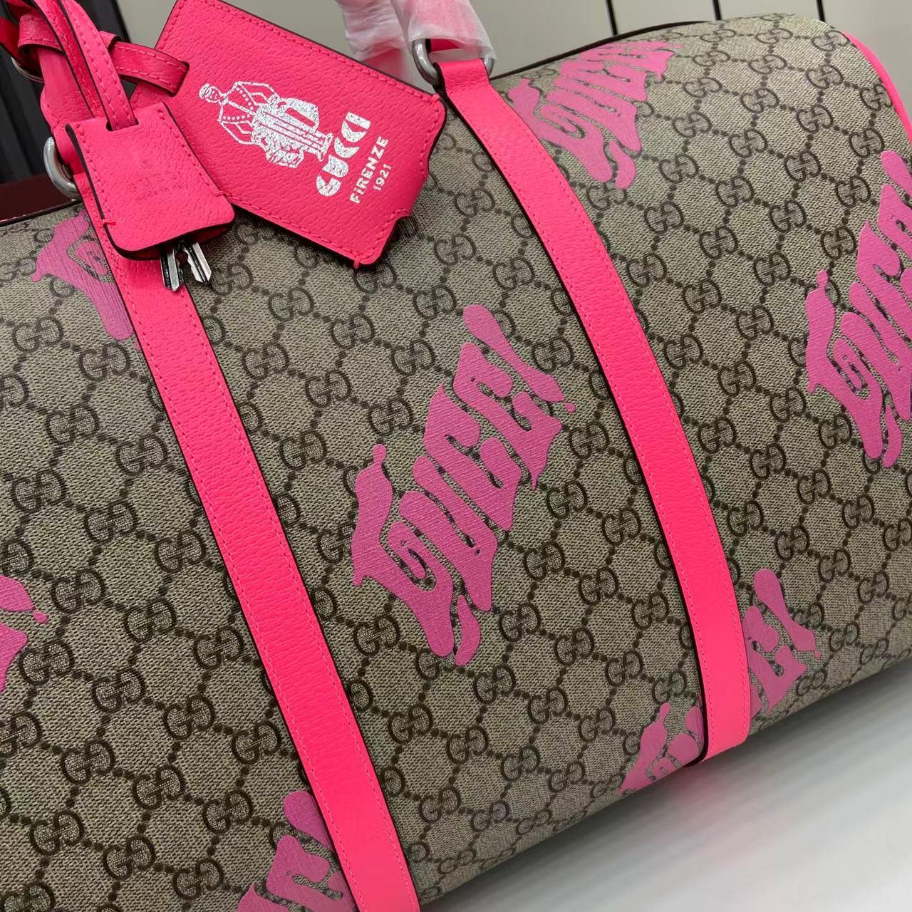 Gucci Medium Duffle Bag With Print - DopestKickz