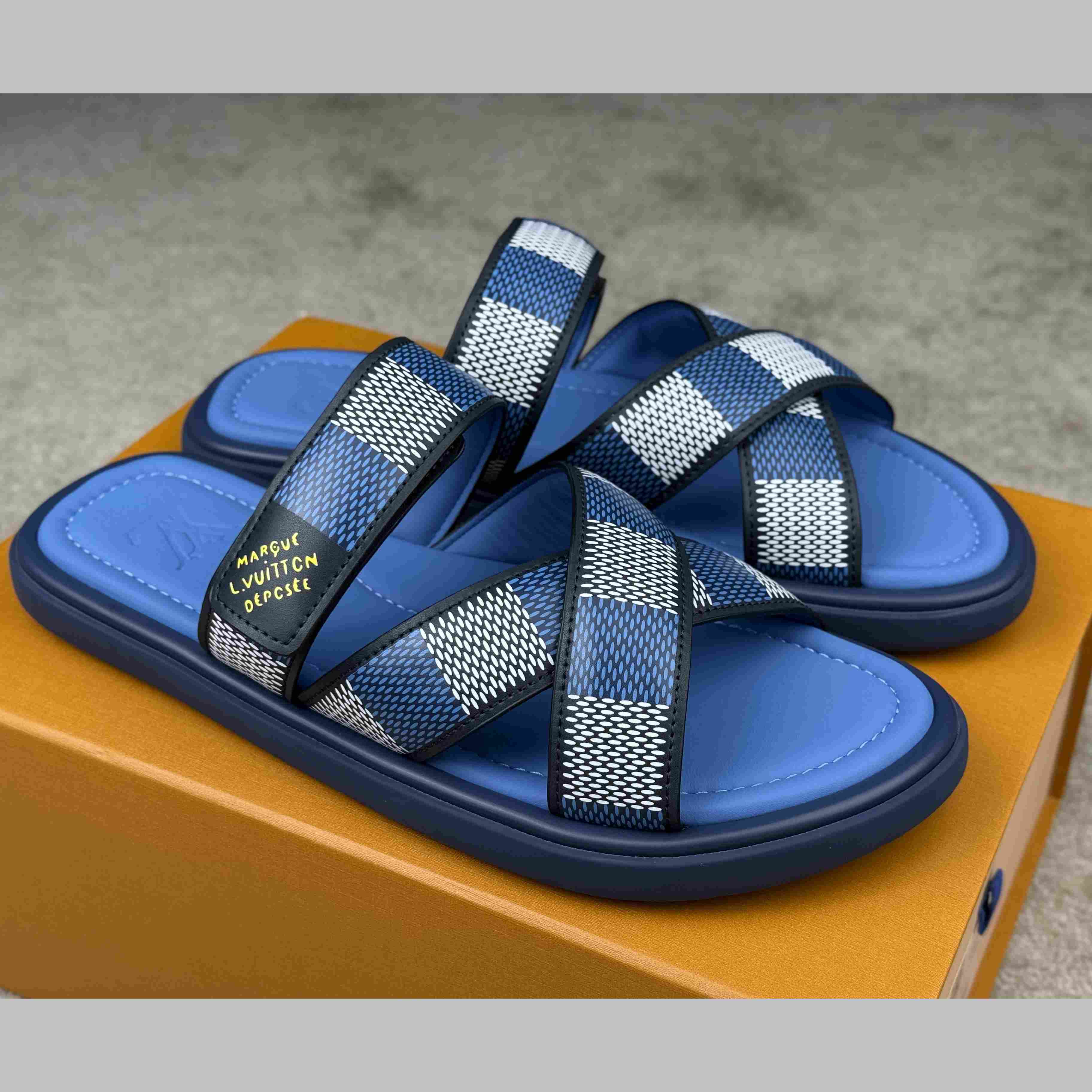 Louis Vuitton LV Venice Mule    1ACRIB - DopestKickz