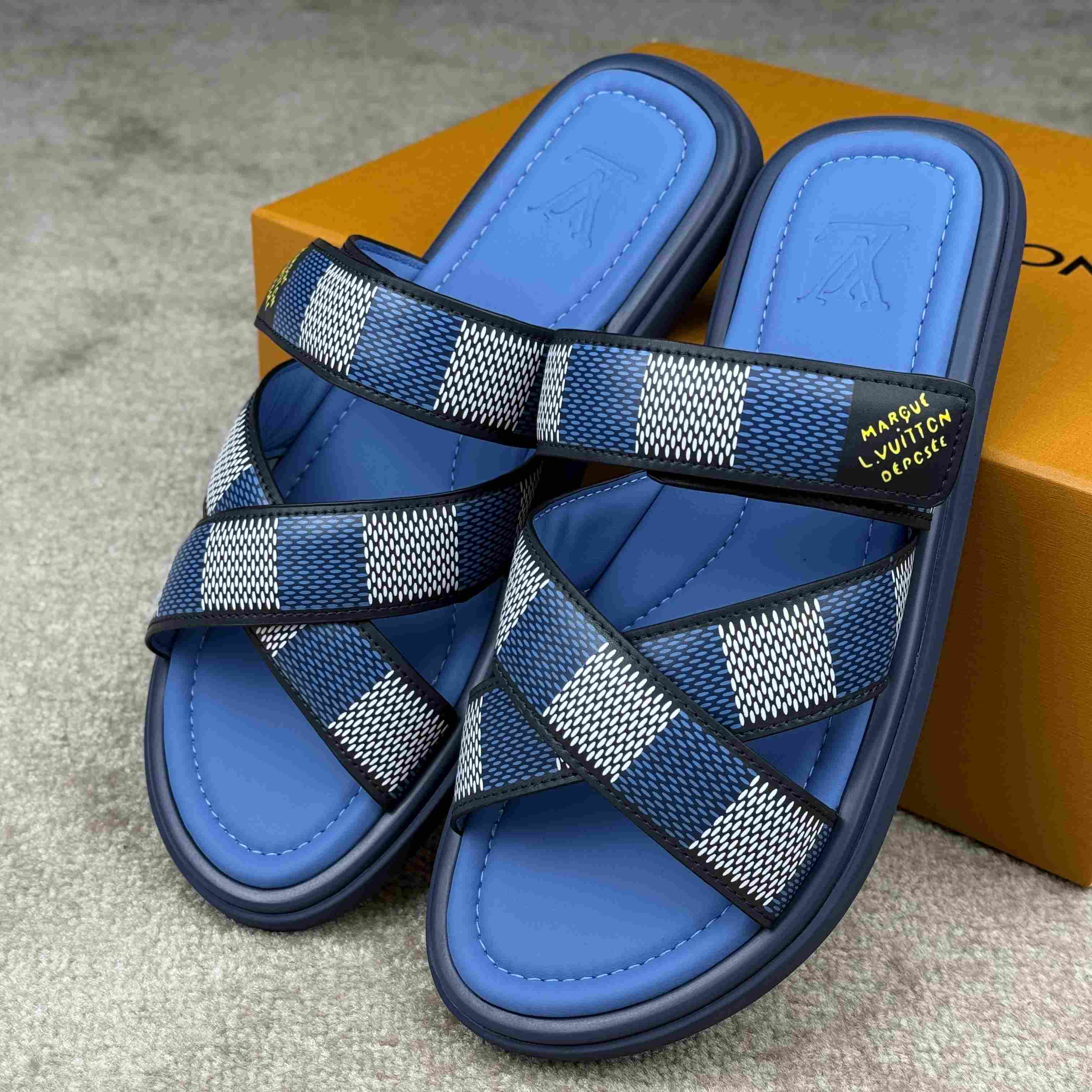 Louis Vuitton LV Venice Mule    1ACRIB - DopestKickz