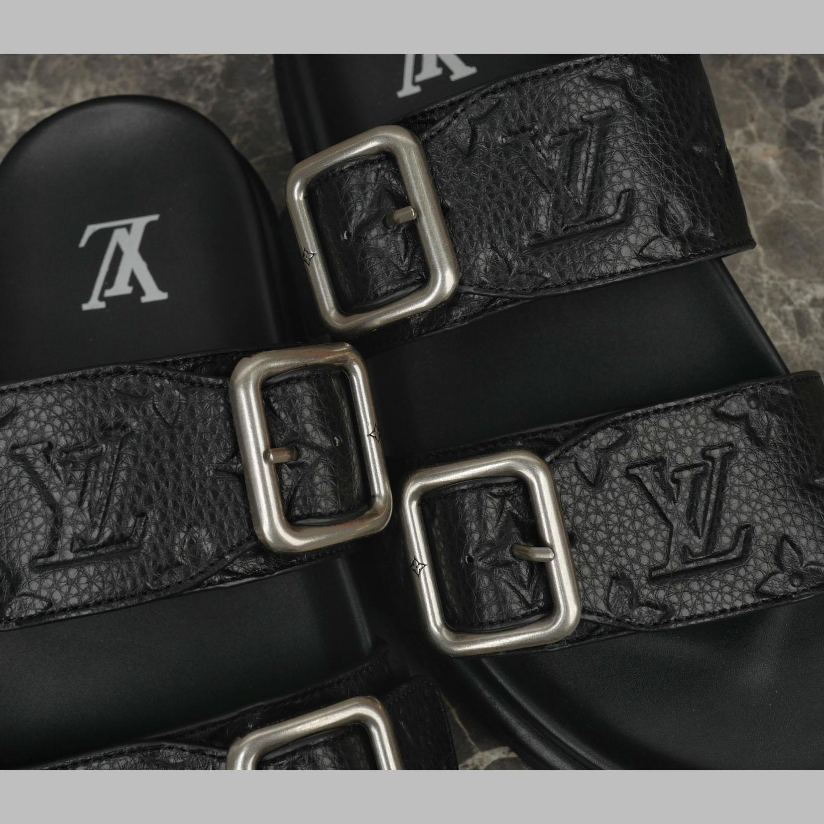 Louis Vuitton LV Venice Mule  1AHSJM - DopestKickz