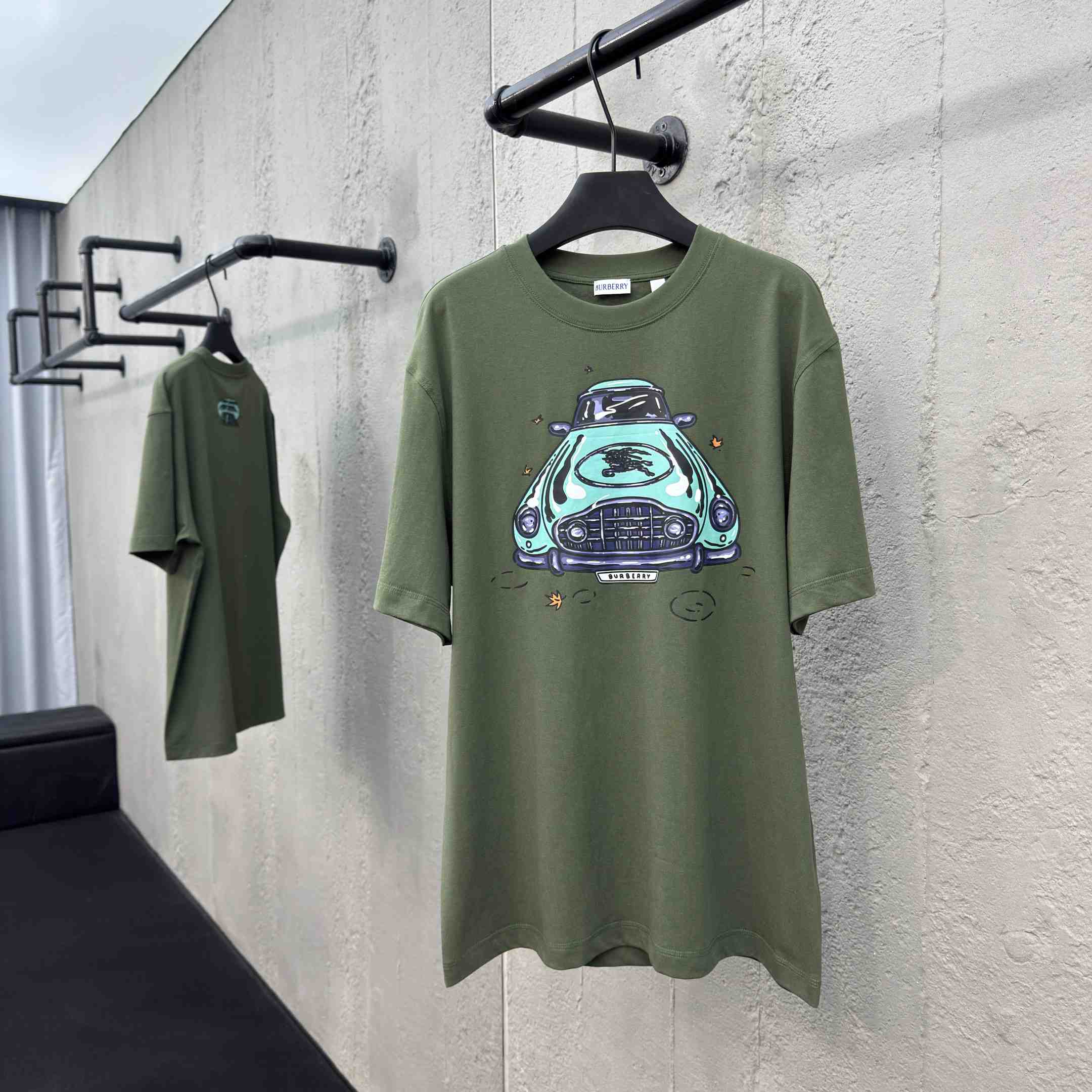 Burberry Car Cotton T-shirt - DopestKickz