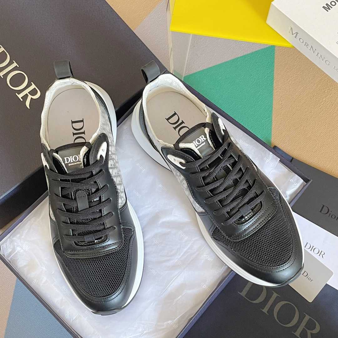 Dior B25 Runner Sneaker   - DopestKickz
