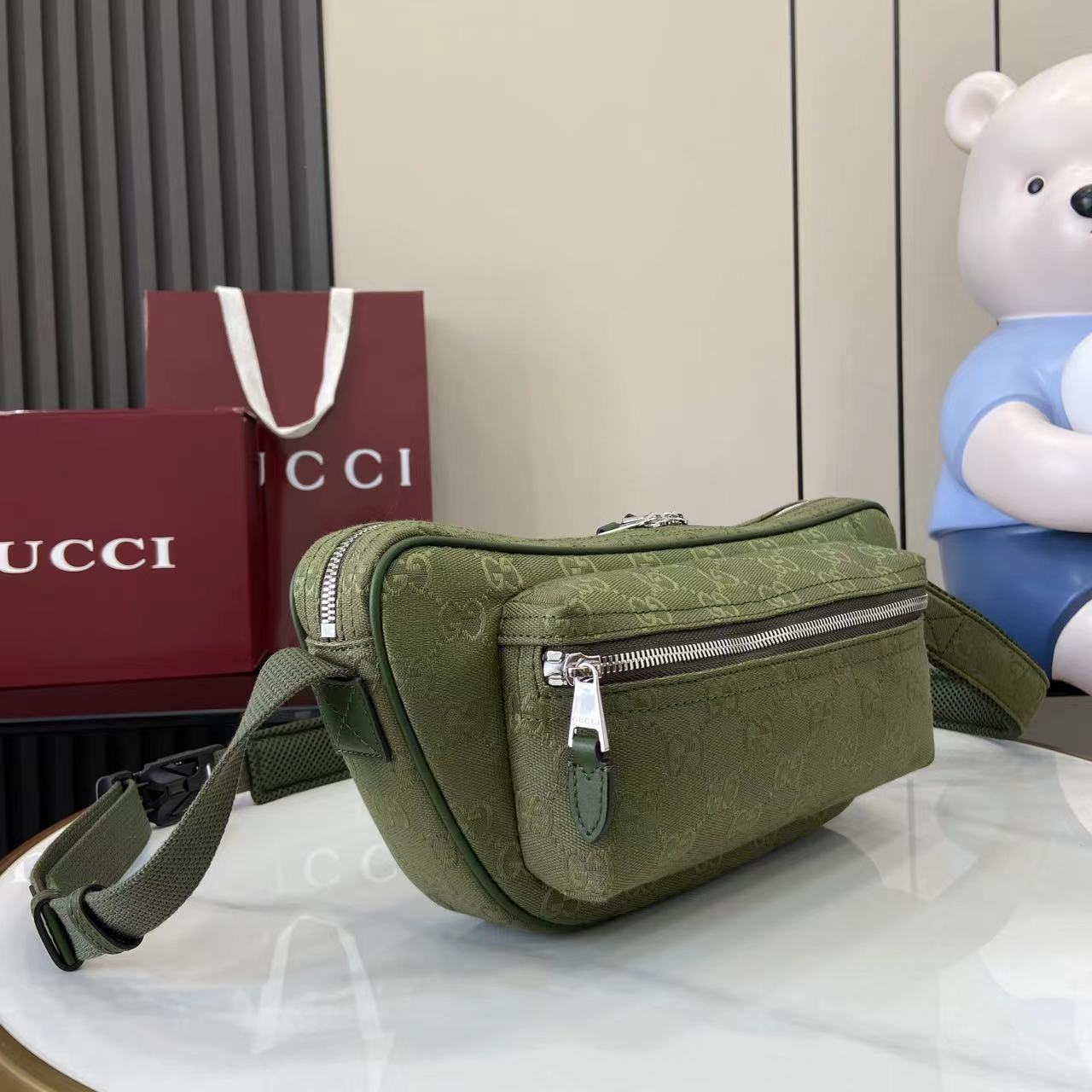 Gucci GG Canvas Large Slingbag - DopestKickz