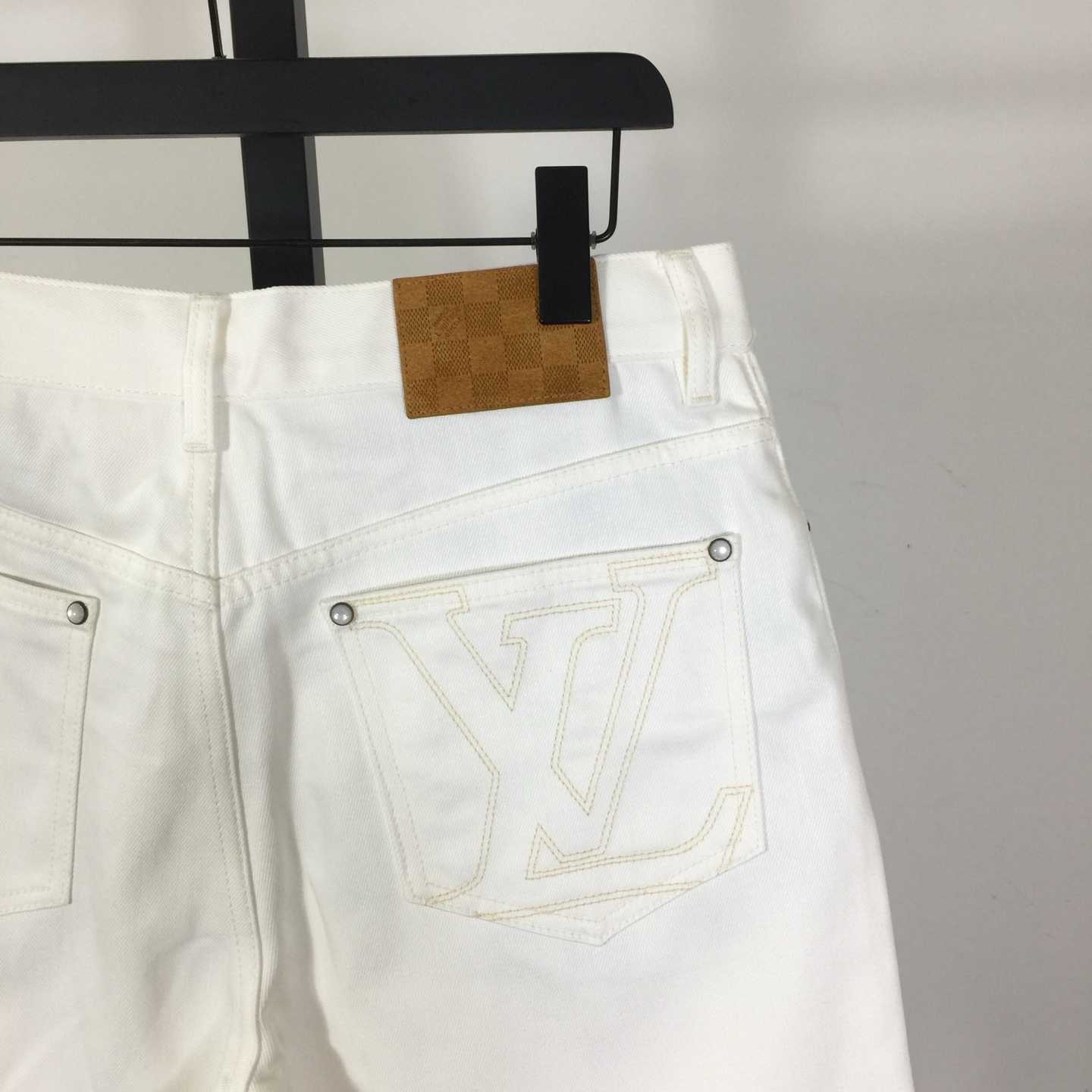 Louis Vuitton Denim Shorts   1AHVDJ - DopestKickz