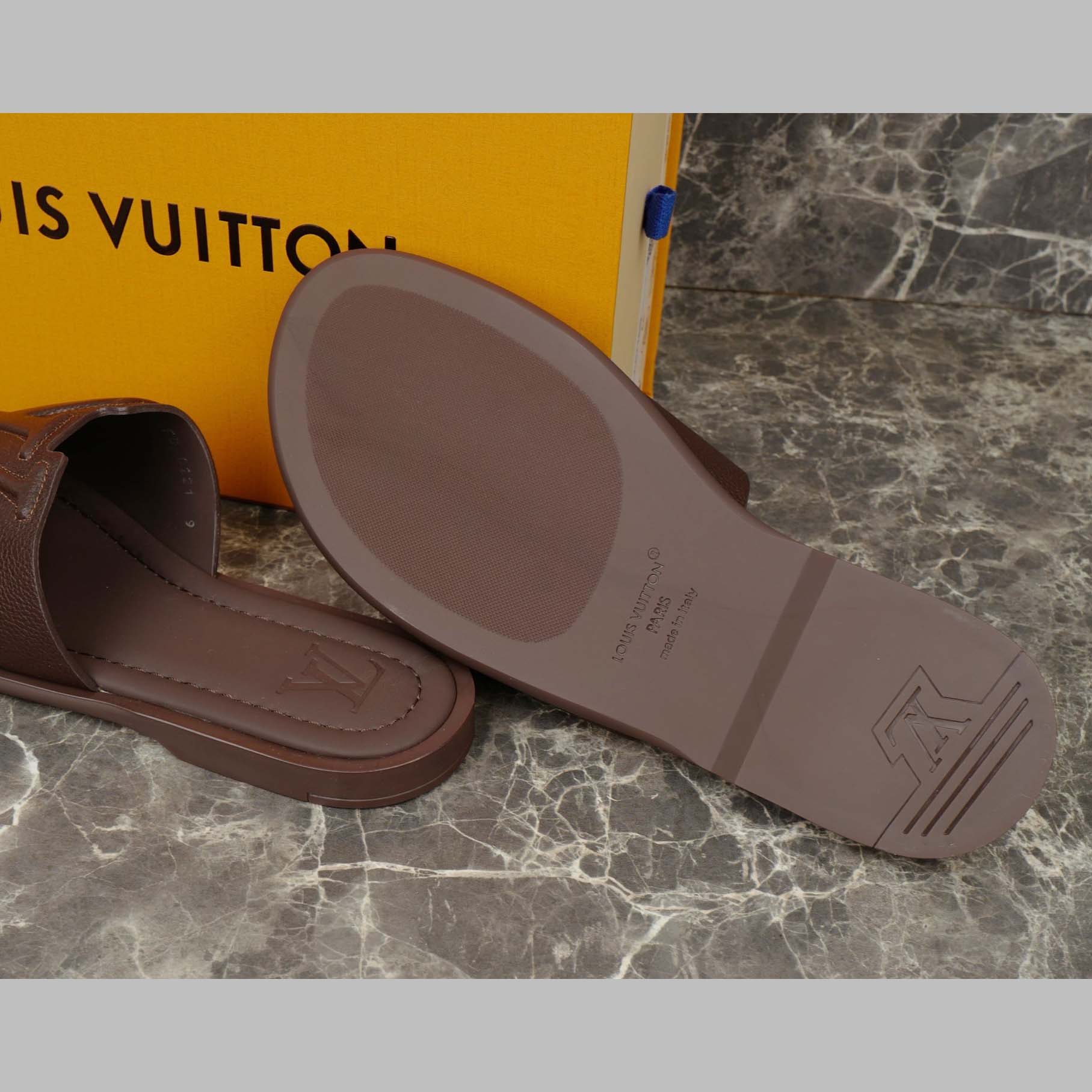 Louis Vuitton LV Portofino Mule   1AHSH3 - DopestKickz