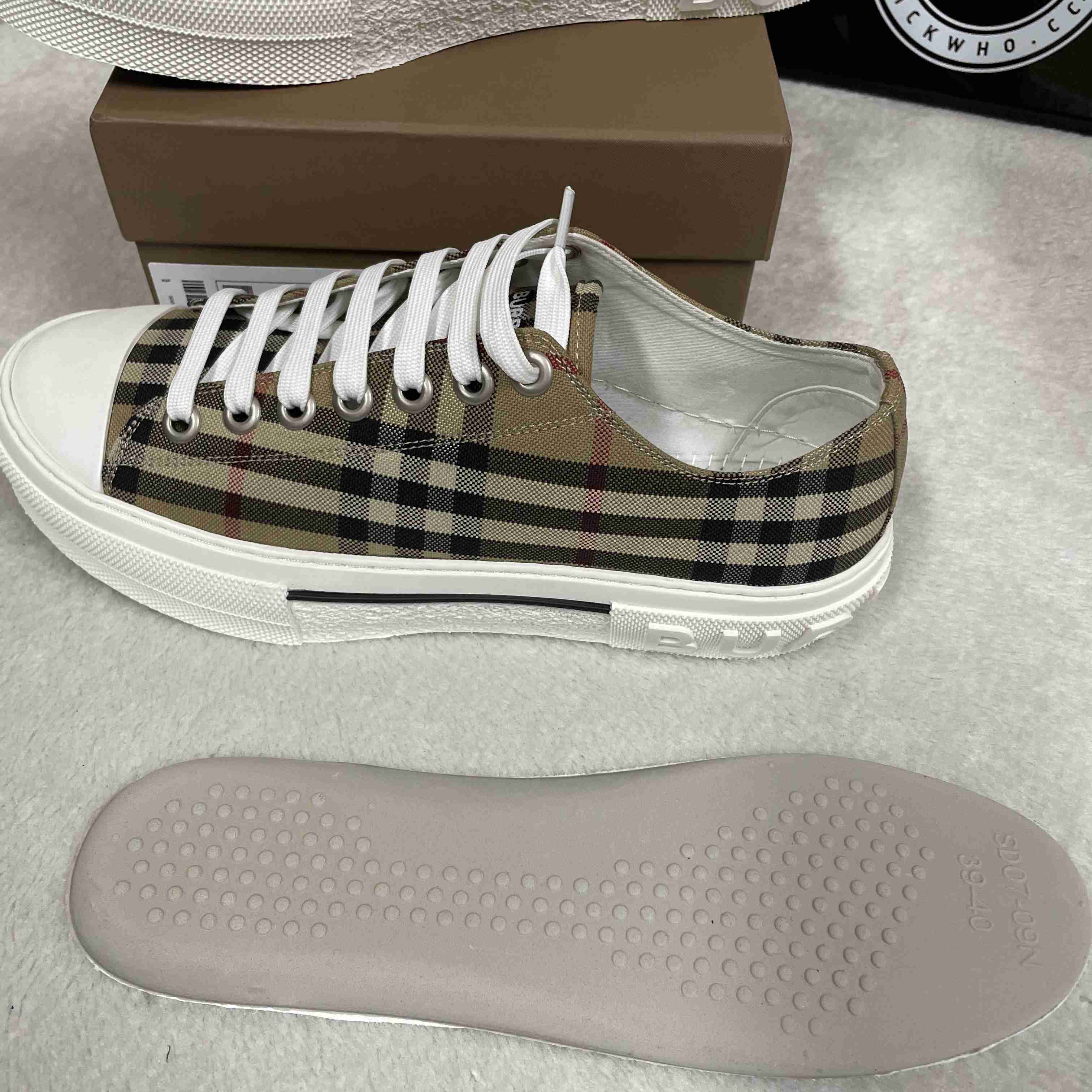 Burberry Check Low Top Sneaker - DopestKickz