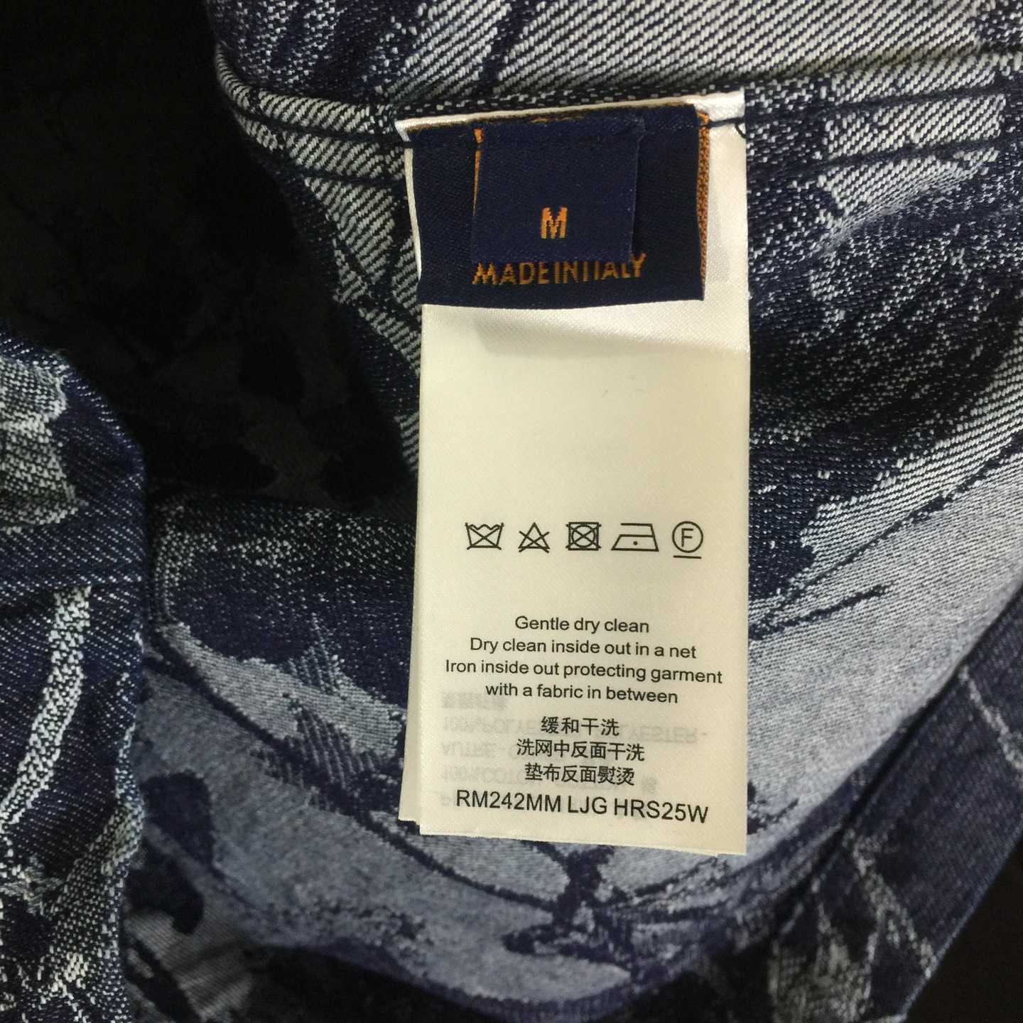 Louis Vuitton Jacquard Denim Short-Sleeved Shirt   1AHXHB - DopestKickz