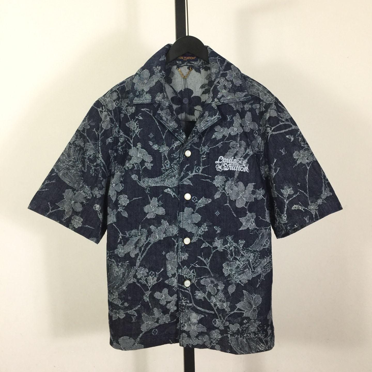Louis Vuitton Jacquard Denim Short-Sleeved Shirt   1AHXHB - DopestKickz