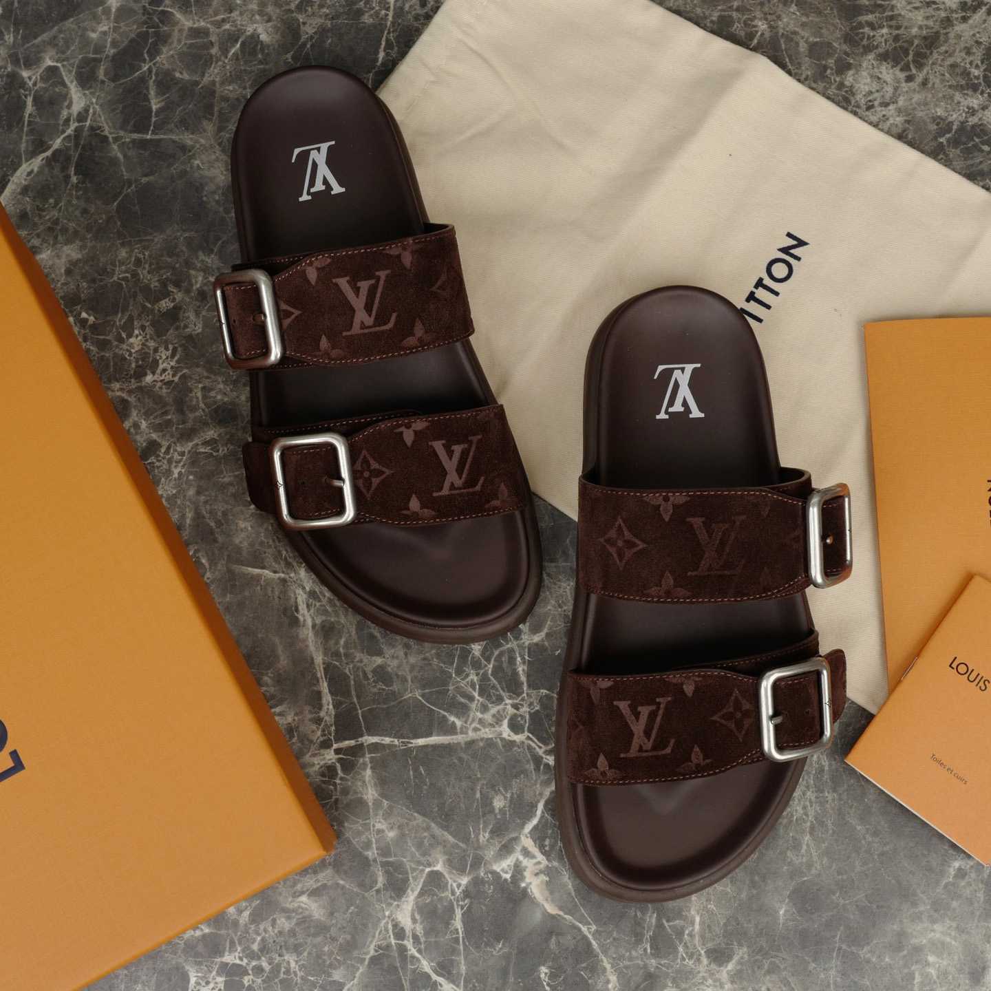 Louis Vuitton LV Venice Mule  1AHSK4 - DopestKickz