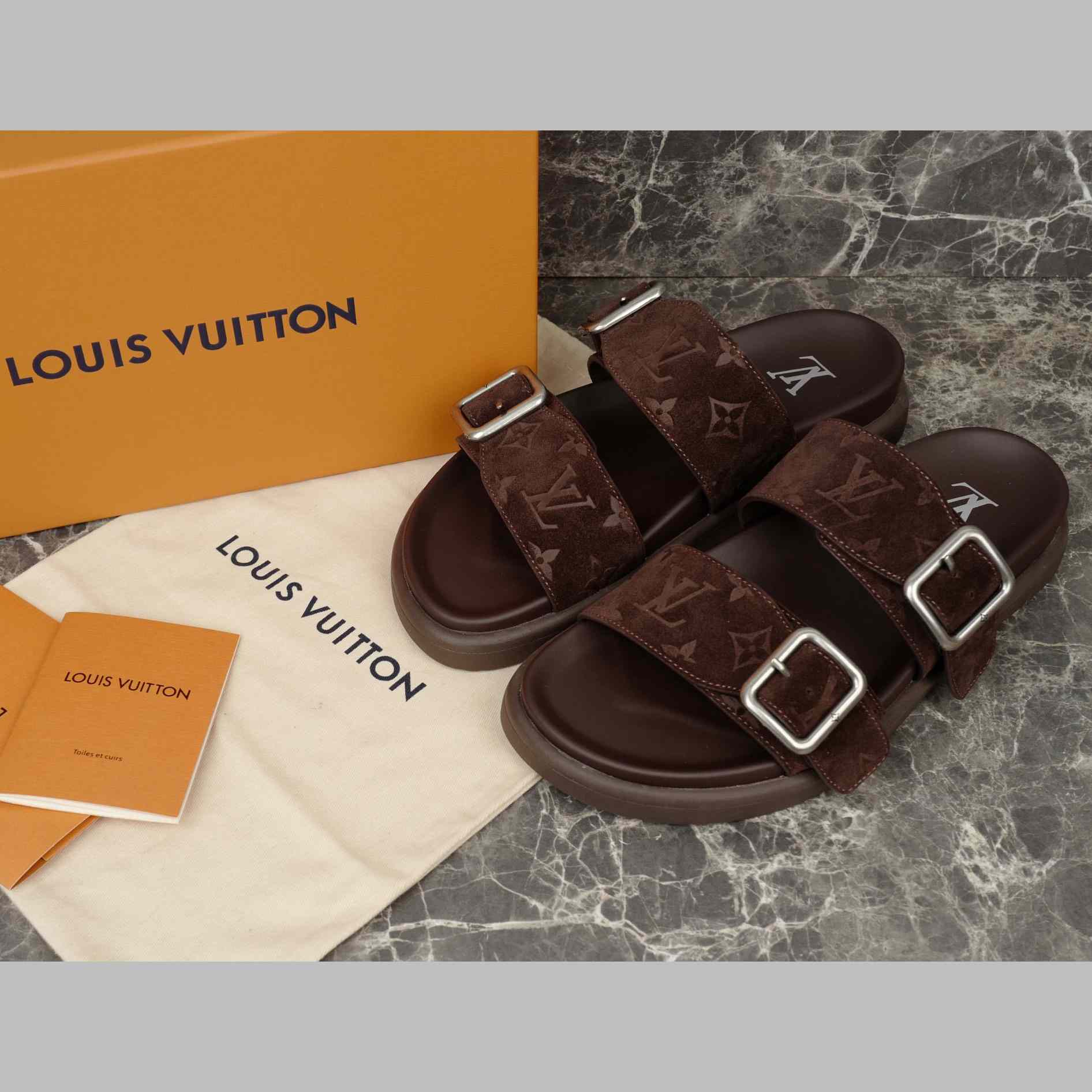 Louis Vuitton LV Venice Mule  1AHSK4 - DopestKickz