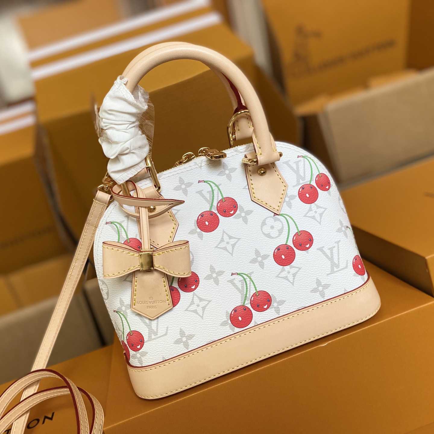 Louis Vuitton LV x TM Alma BB   M14234 - DopestKickz