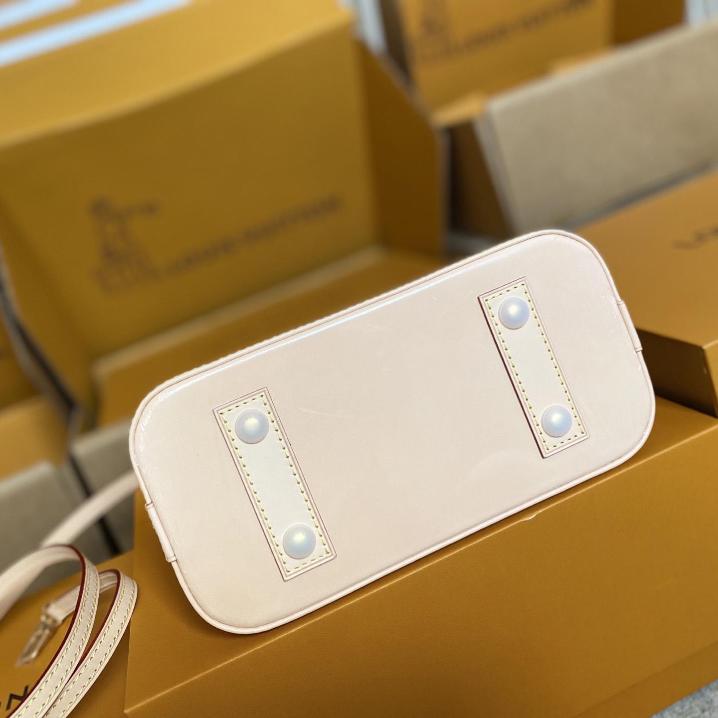 Louis Vuitton LV x TM Alma BB   M14234 - DopestKickz