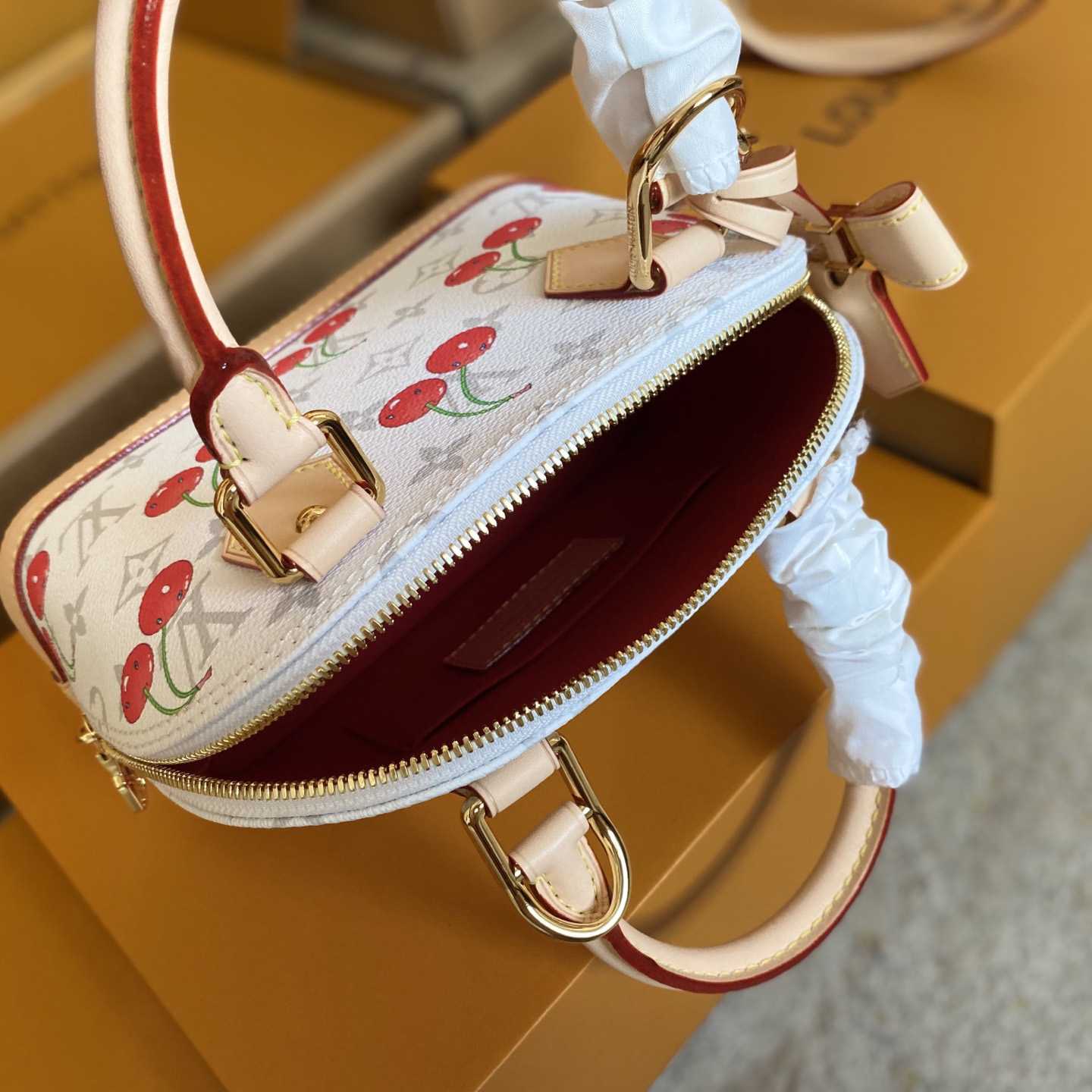 Louis Vuitton LV x TM Alma BB   M14234 - DopestKickz