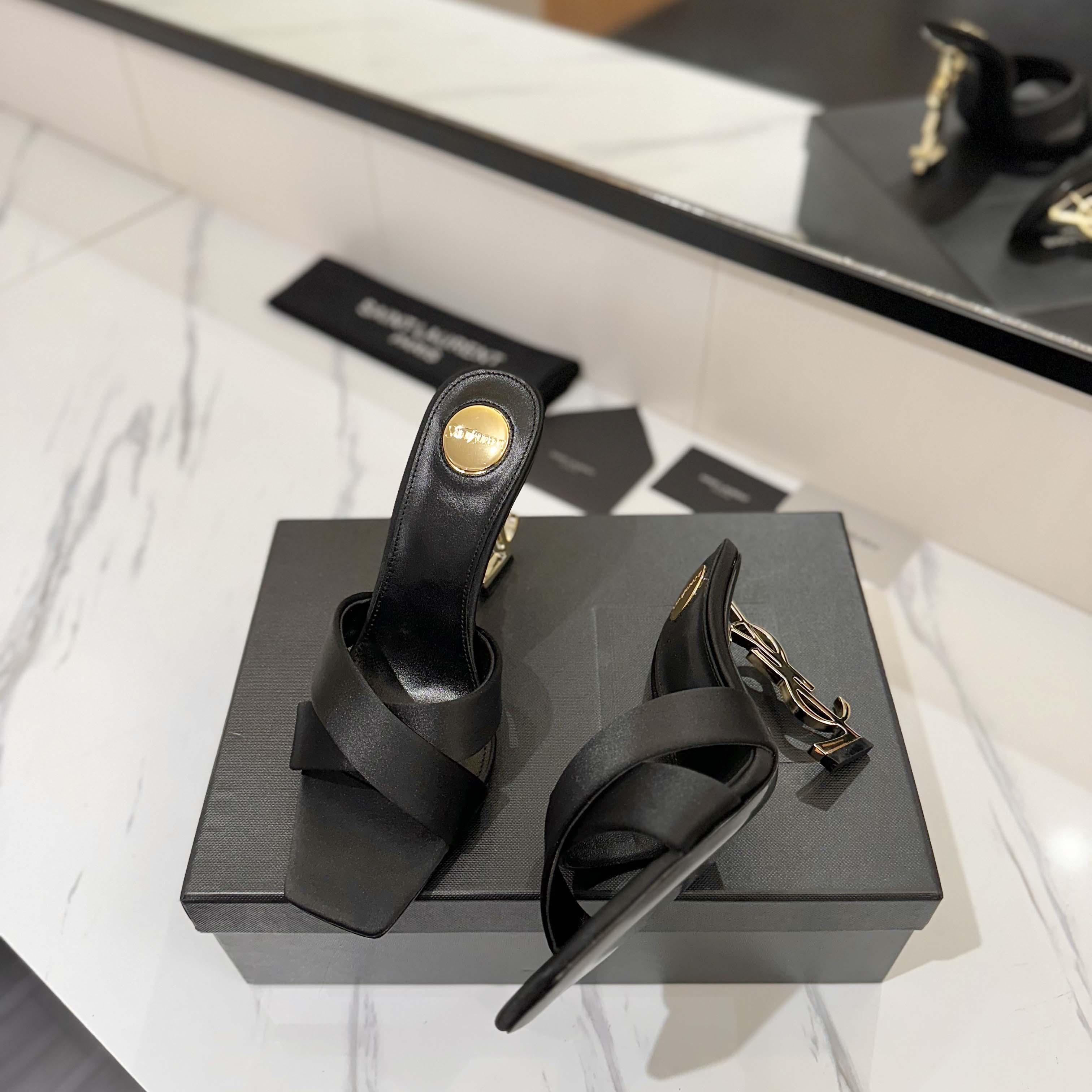 Saint Laurent 105mm Sandals - DopestKickz