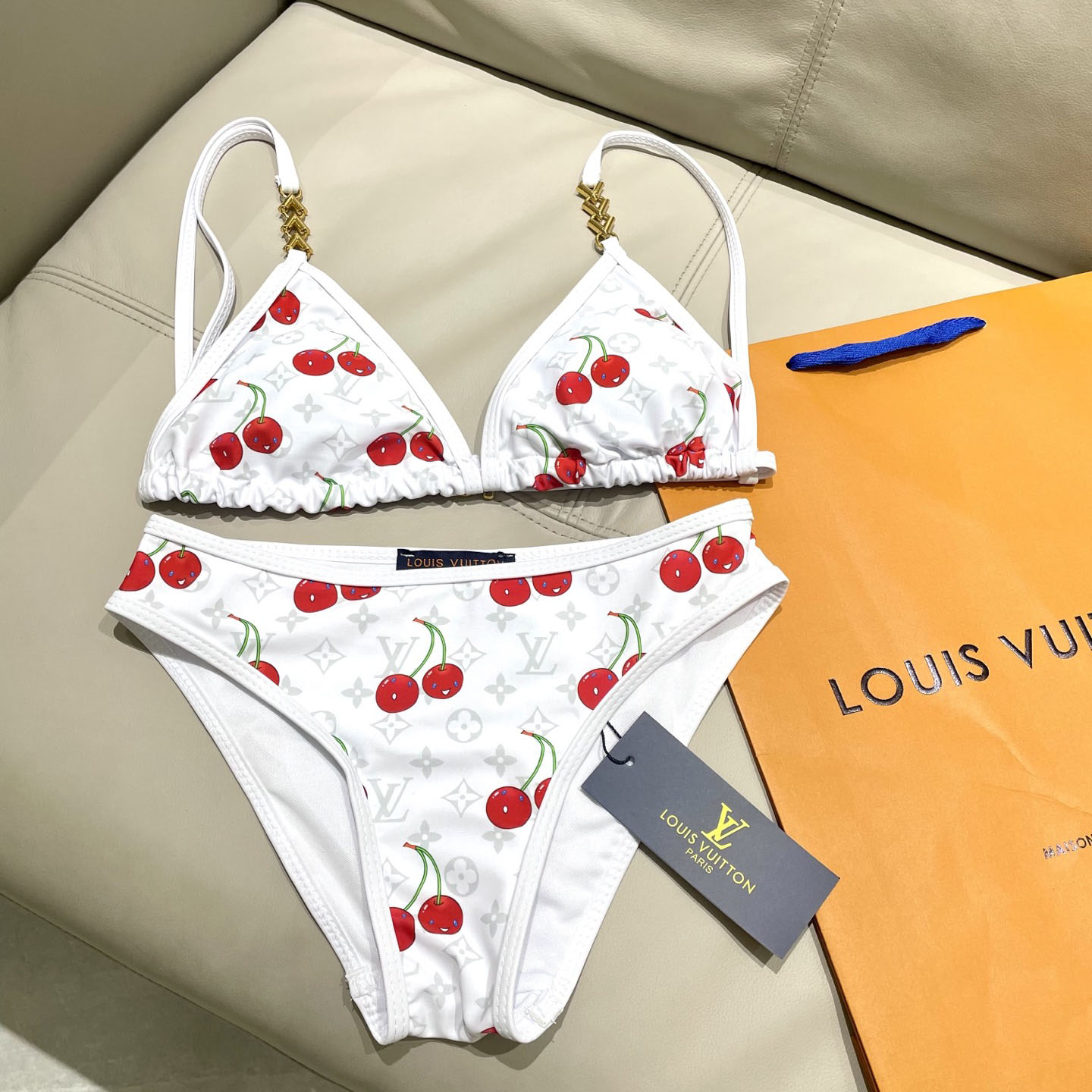 Louis Vuitton LV x TM Cherry Bikini Top    1AHIAY - DopestKickz