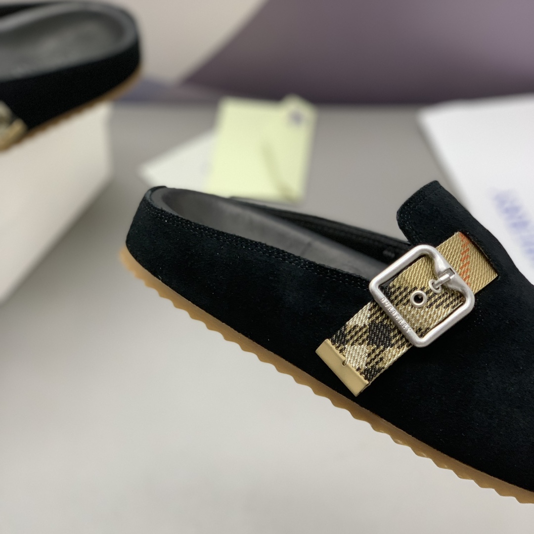 Burberry Suede Urchin Clogs - DopestKickz