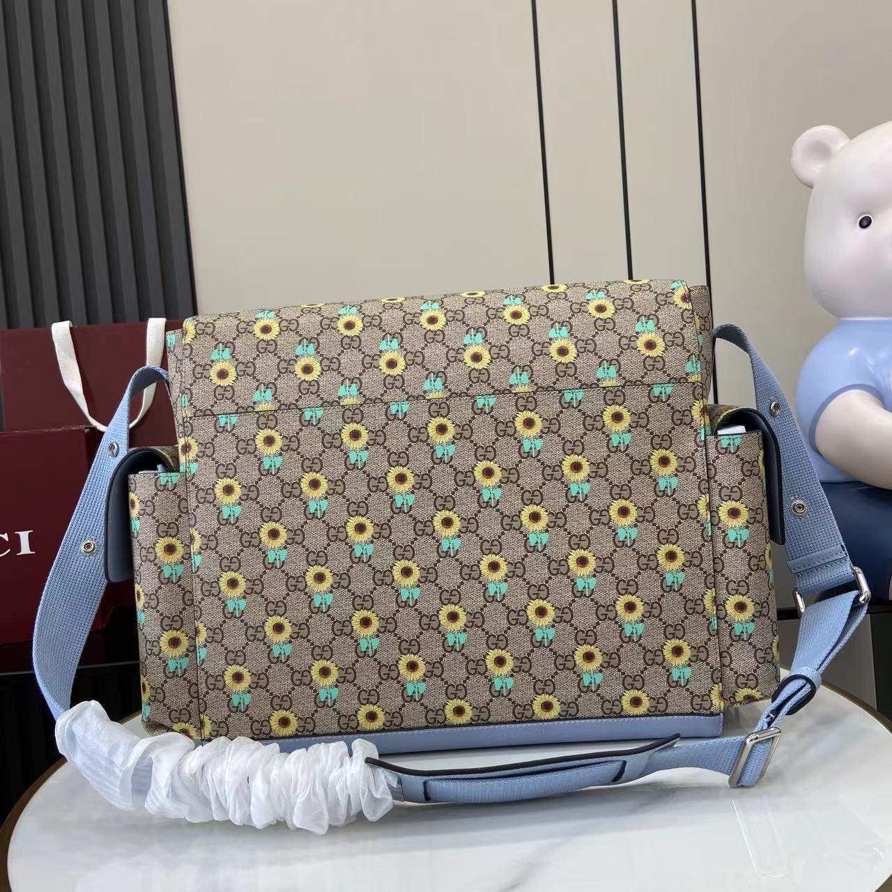 Gucci Large Changing Bag - DopestKickz