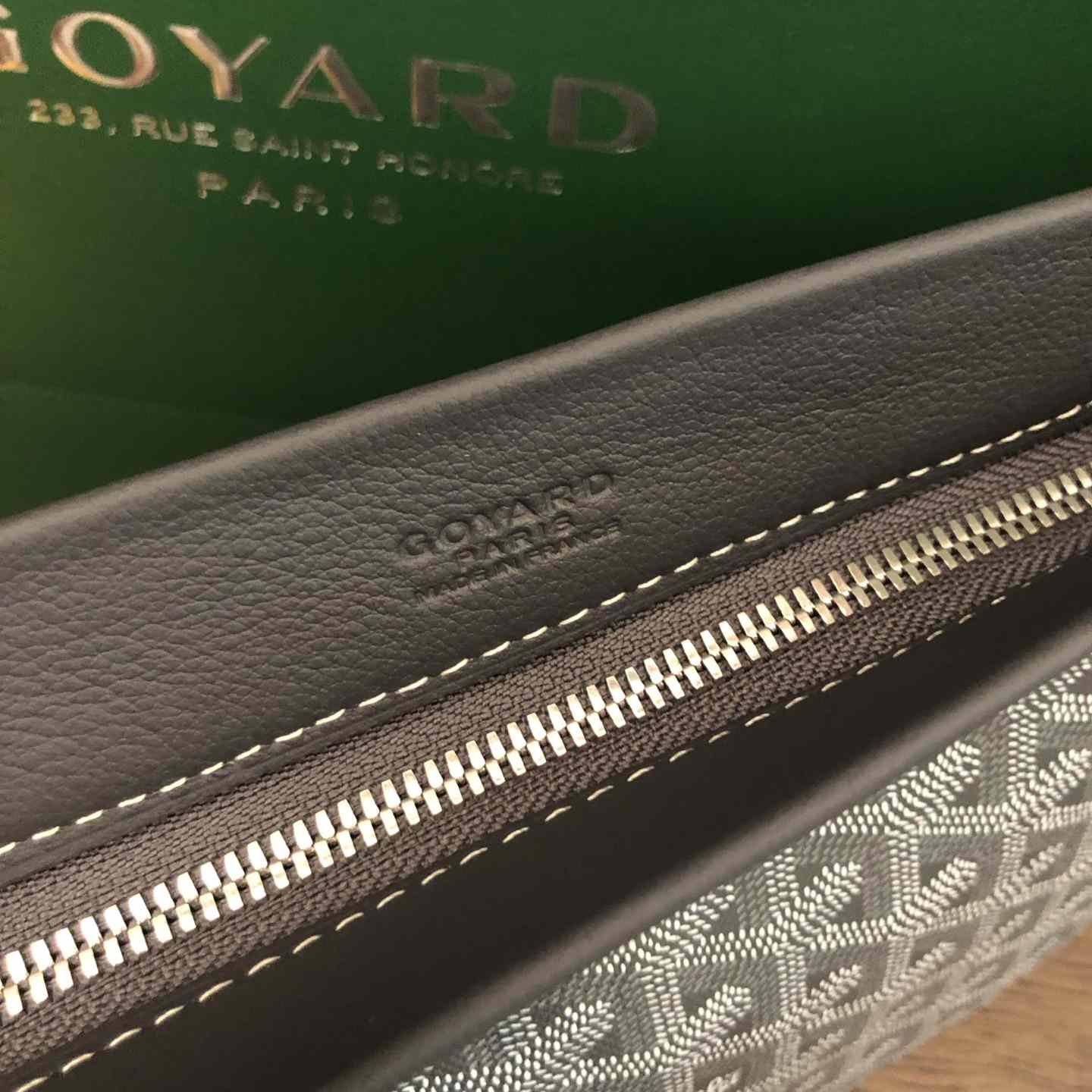 Goyard Conti Pouch - DopestKickz