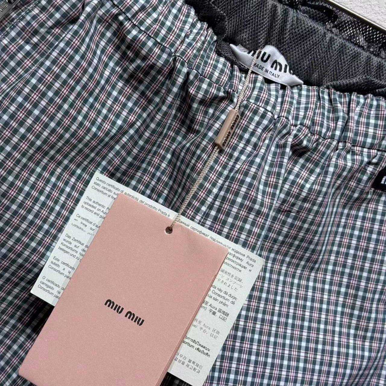 Miu Miu Women's Shorts - DopestKickz