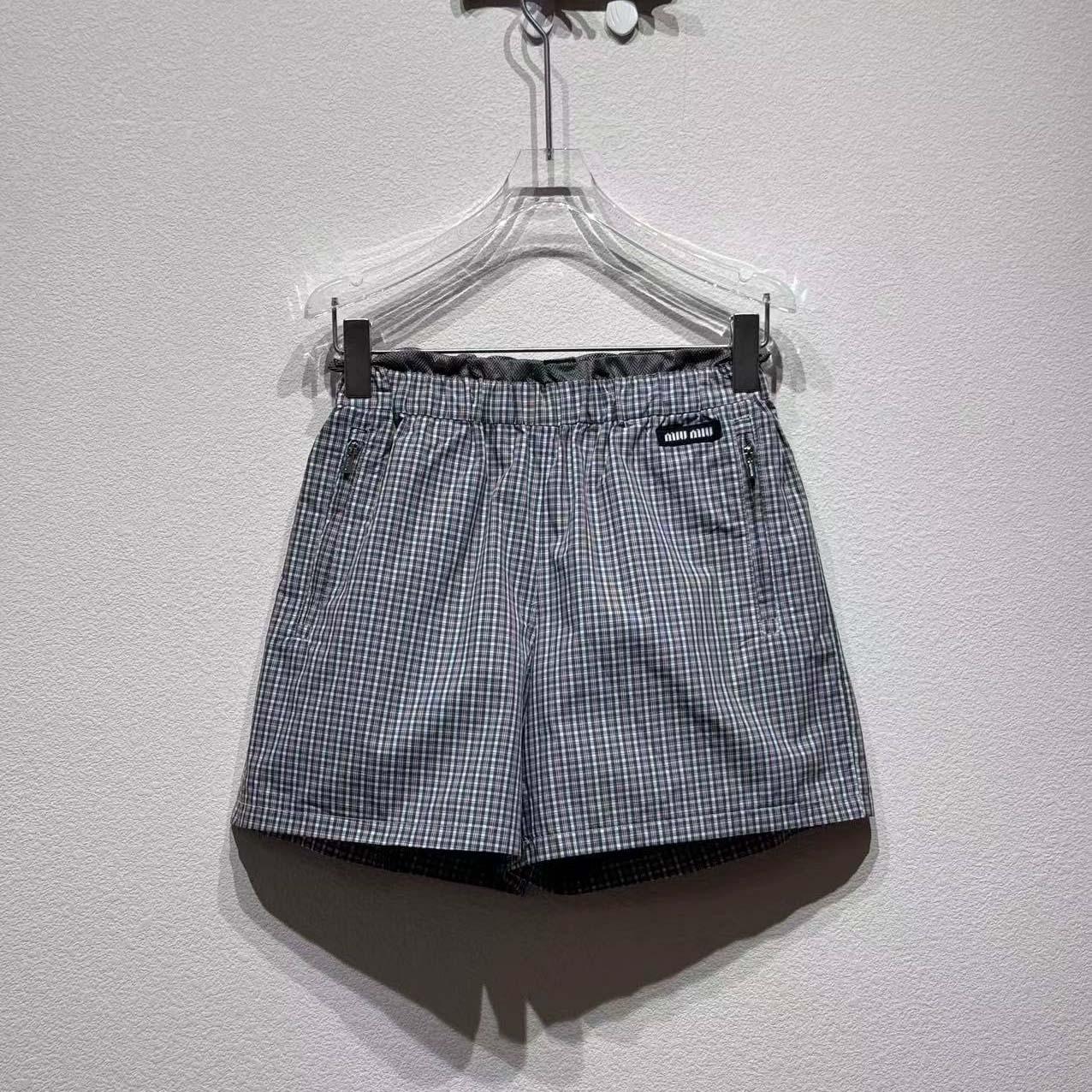 Miu Miu Women's Shorts - DopestKickz