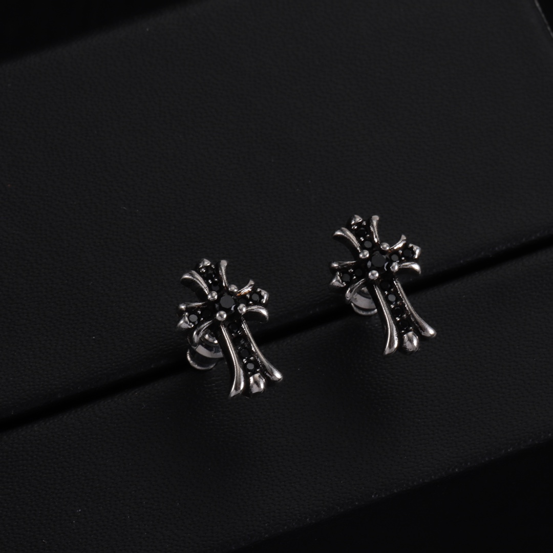 Chrome Heart Earrings - DopestKickz