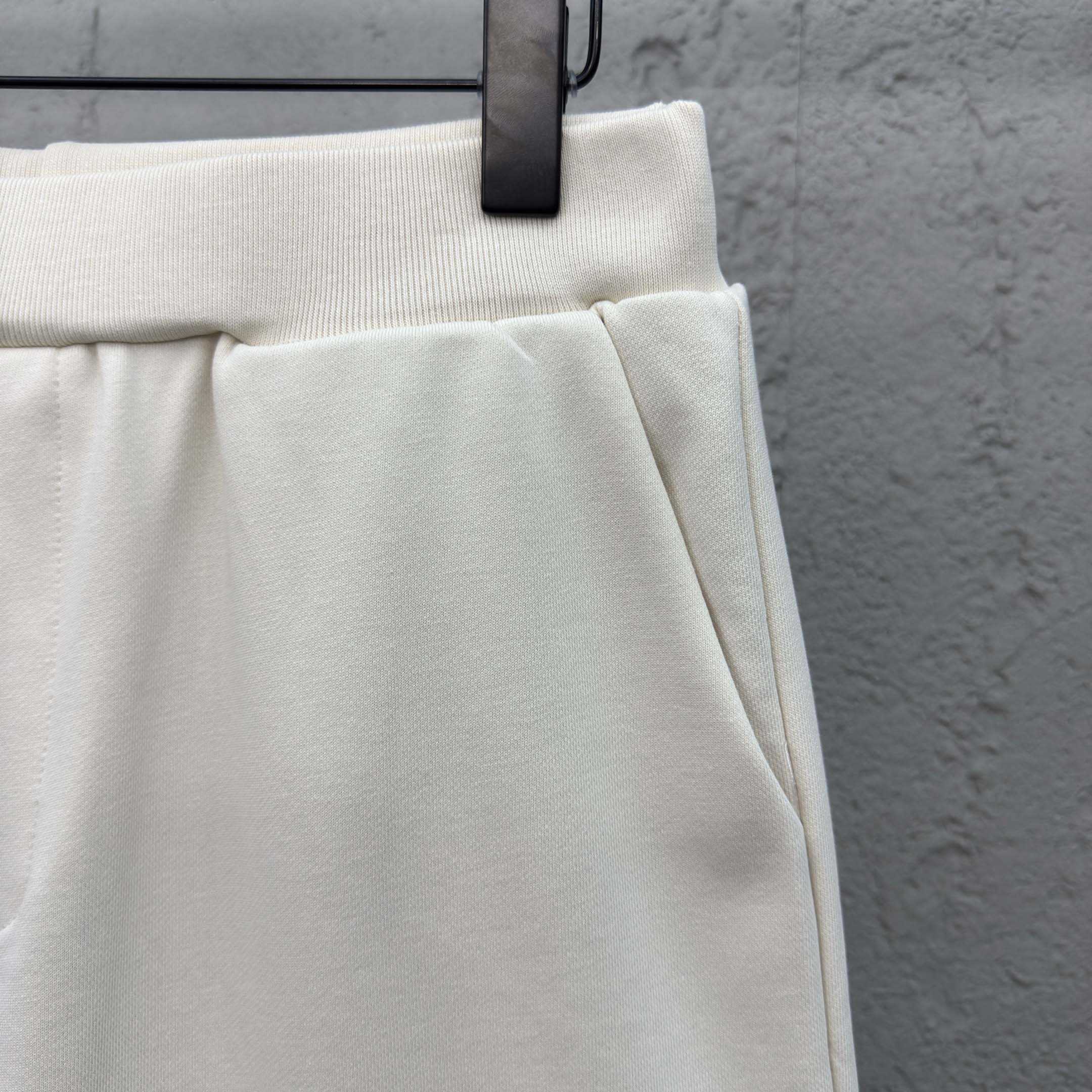 Louis Vuitton Embellished Shorts   1AHW38 - DopestKickz