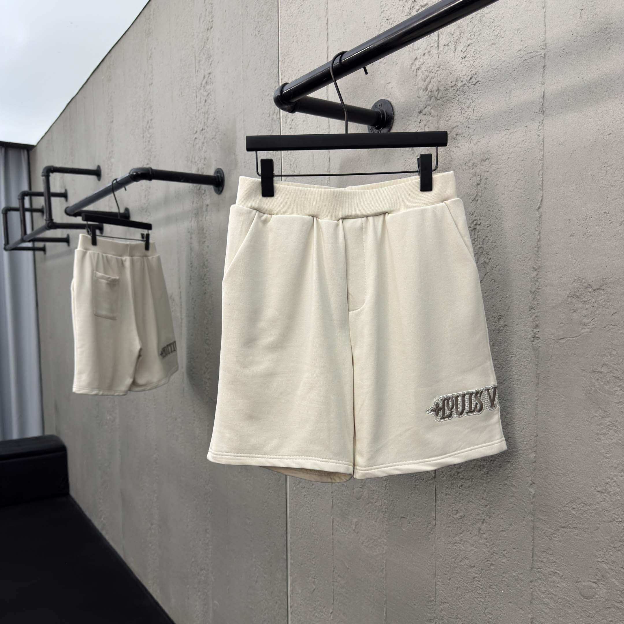 Louis Vuitton Embellished Shorts   1AHW38 - DopestKickz