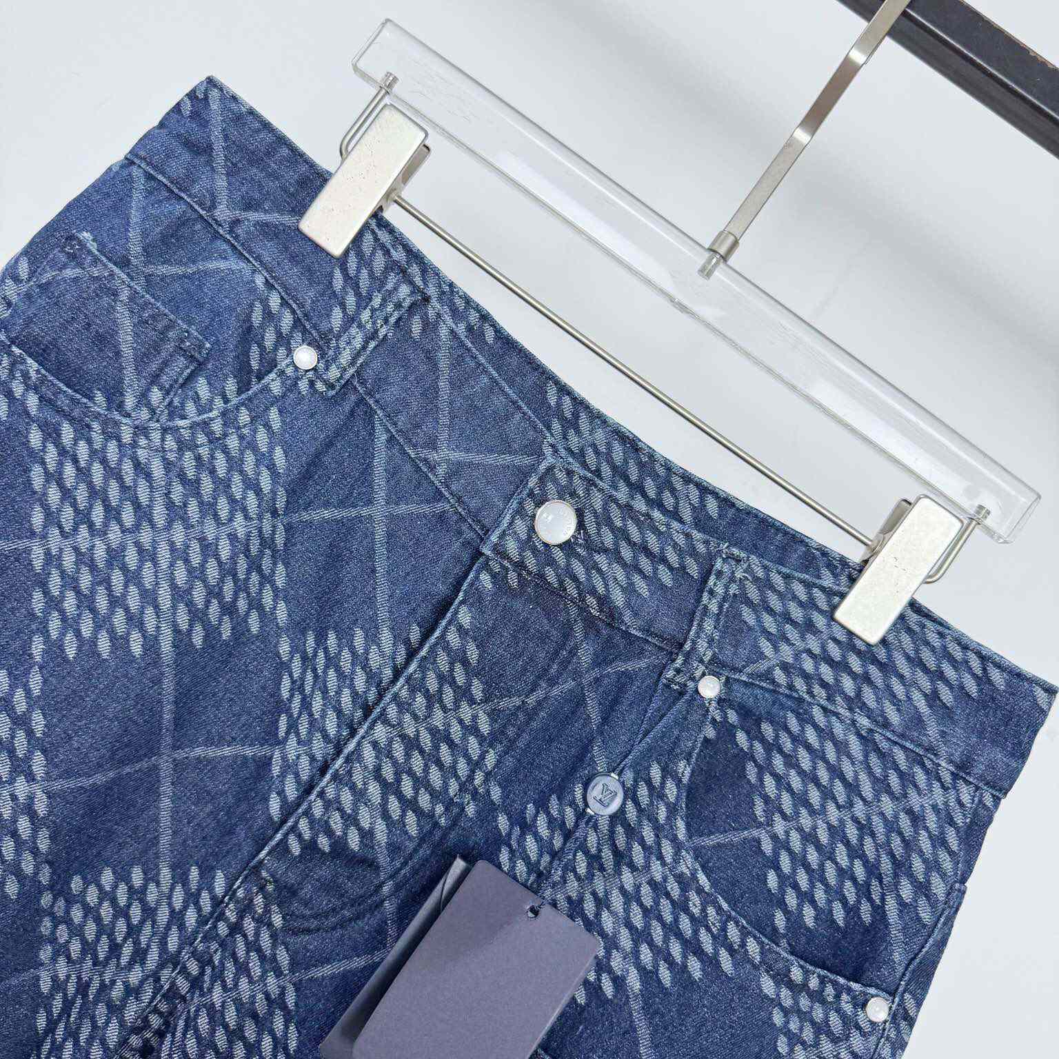Louis Vuitton Denim Carpenter Shorts    1AGIWB - DopestKickz