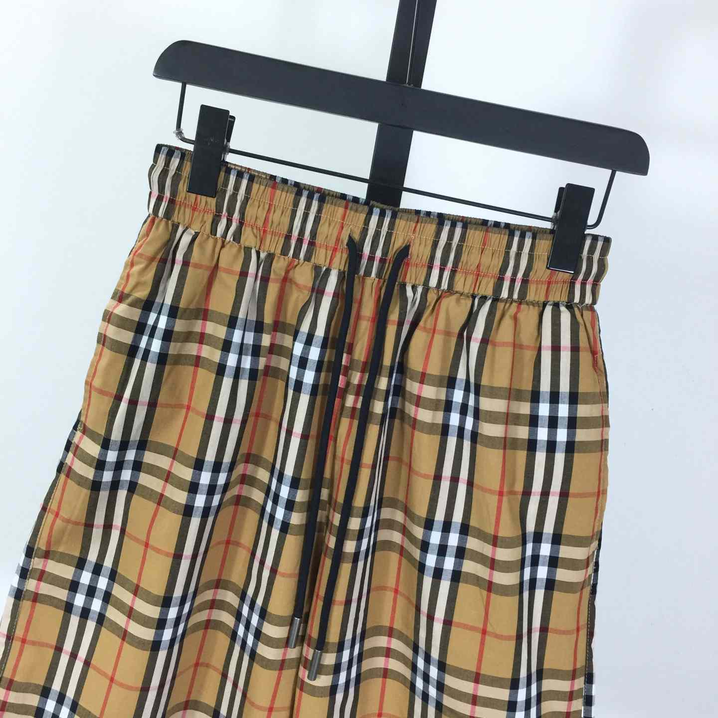 Burberry Check Shorts - DopestKickz
