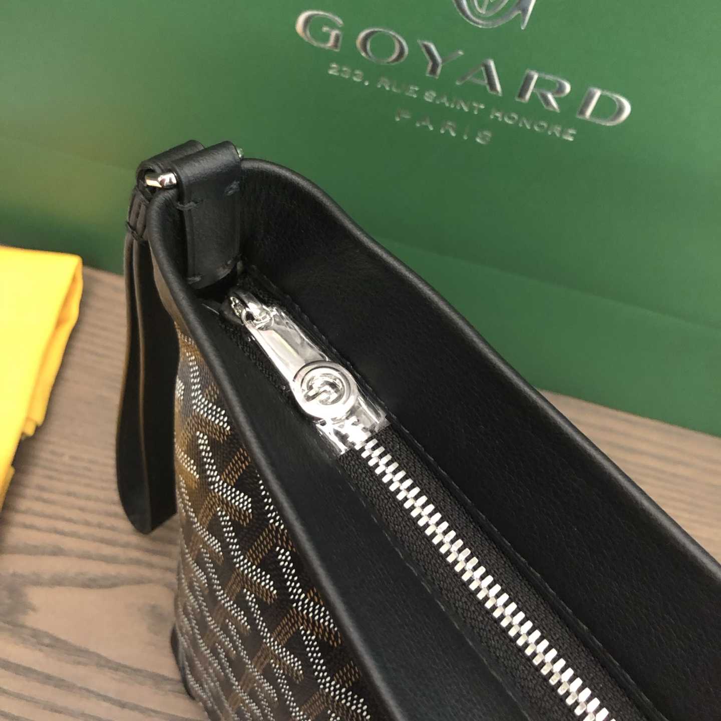 Goyard Conti Pouch - DopestKickz