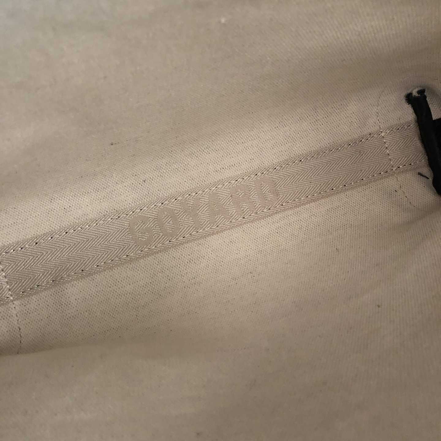 Goyard Conti Pouch - DopestKickz