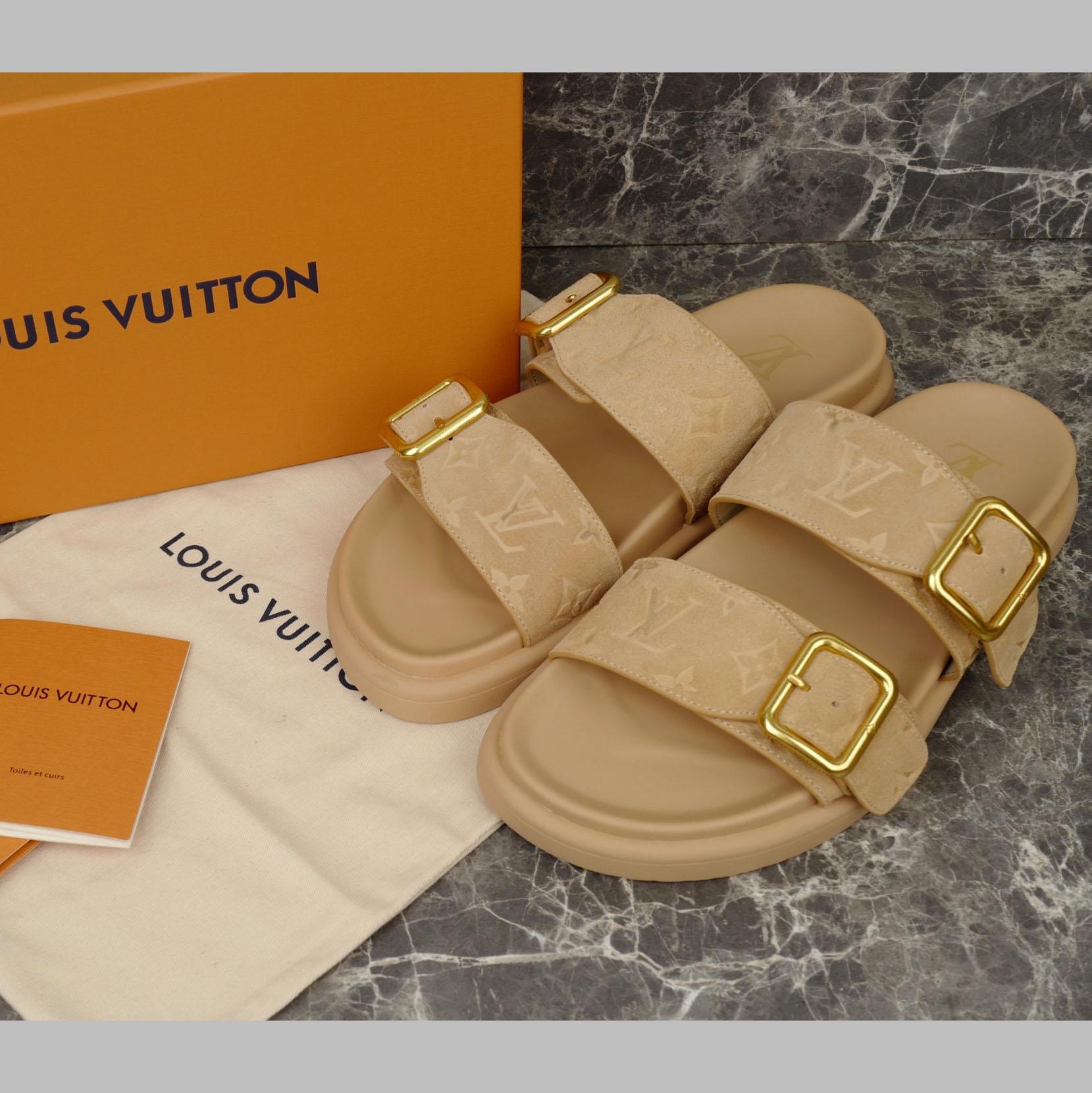 Louis Vuitton LV Venice Mule  1AHSKJ - DopestKickz