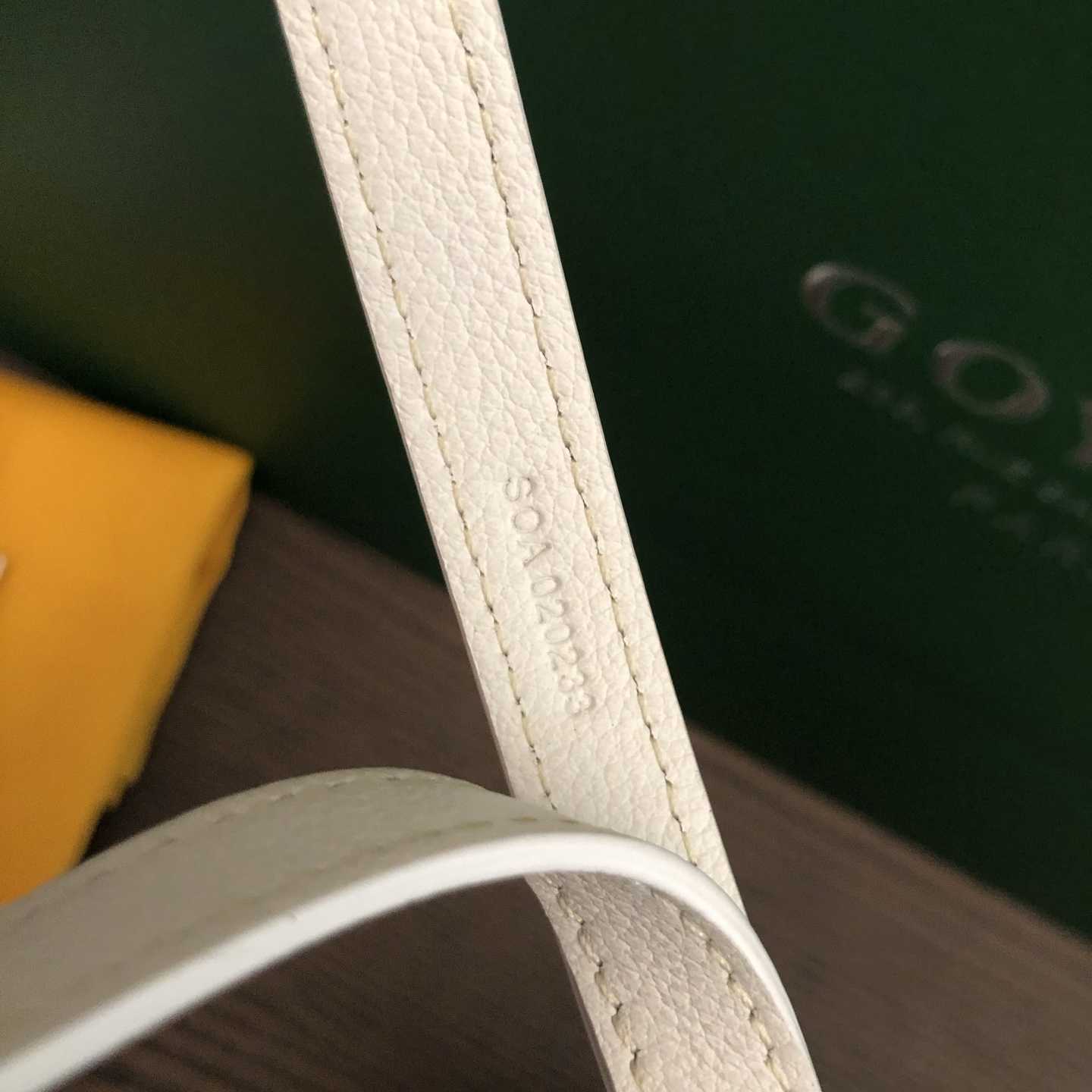 Goyard Conti Pouch - DopestKickz