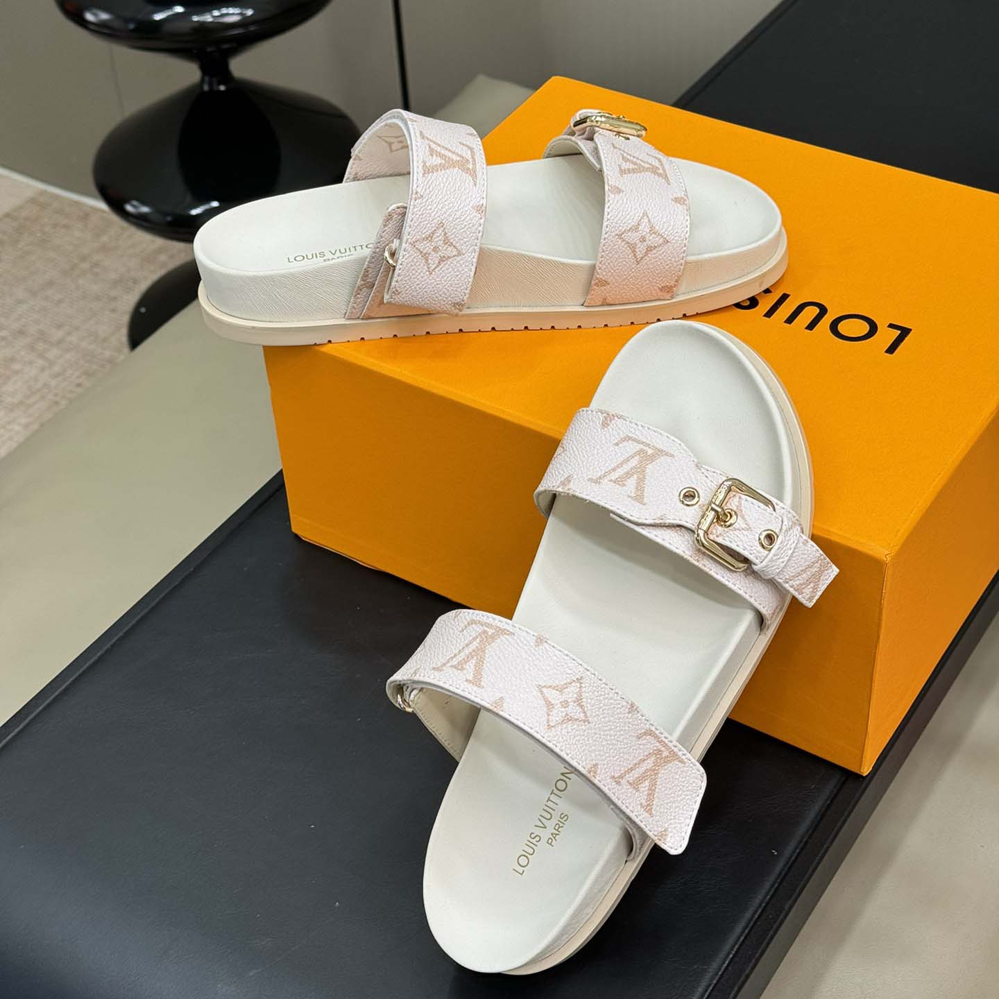 Louis Vuitton Bom Dia Flat Comfort Mule   1AHMT3 - DopestKickz