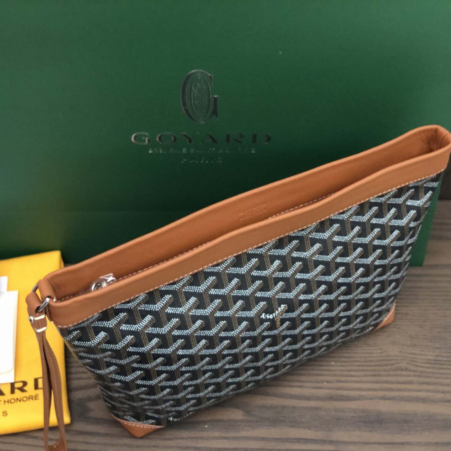 Goyard Conti Pouch - DopestKickz