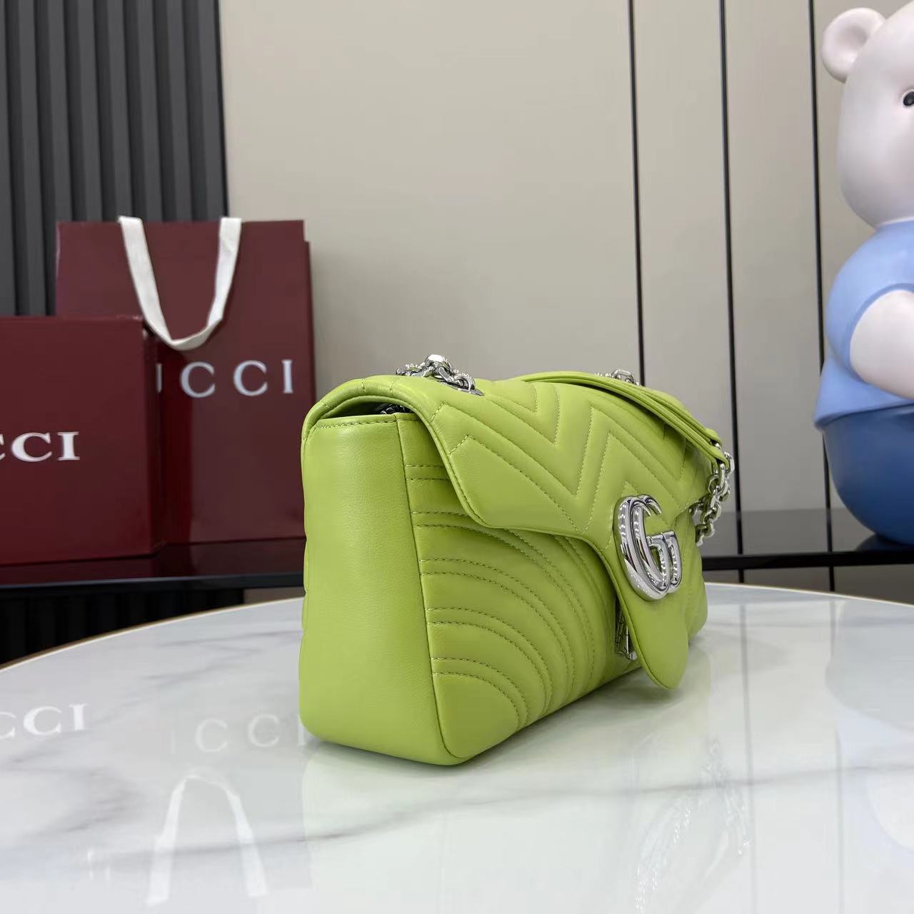 Gucci GG Marmont Medium Shoulder Bag - DopestKickz