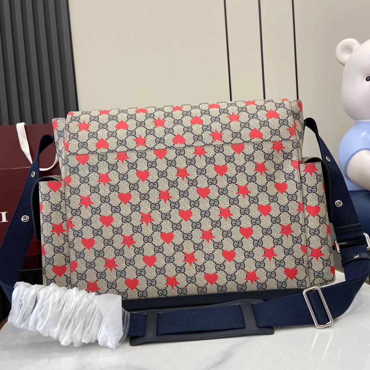 Gucci Large Changing Bag - DopestKickz