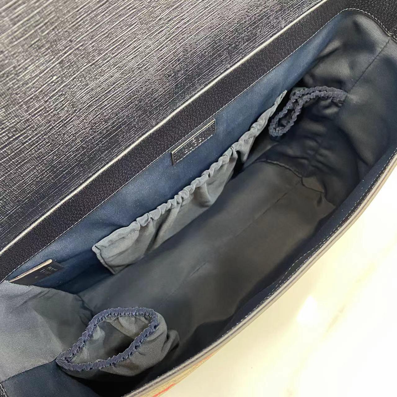 Gucci Large Changing Bag - DopestKickz